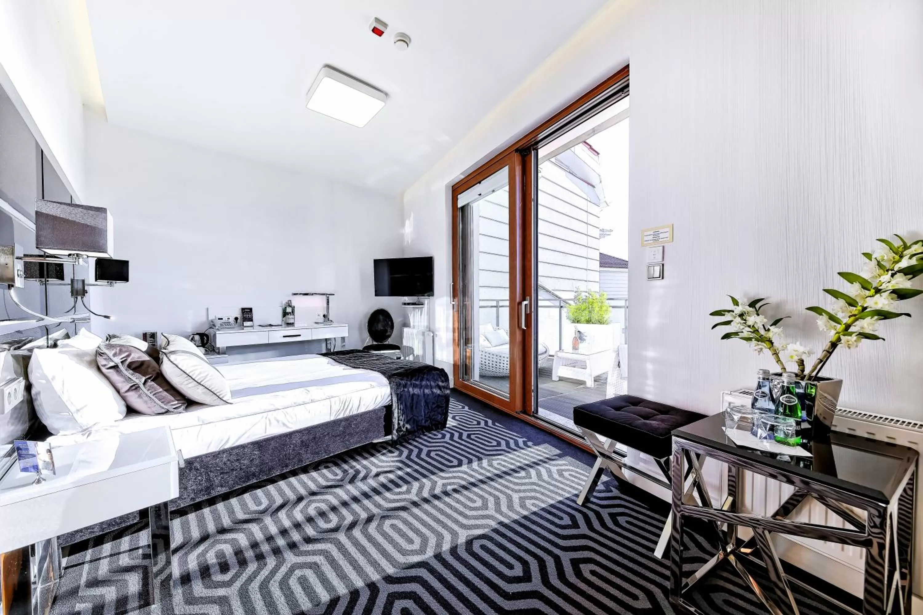 Bed in Bayjonn Boutique Hotel