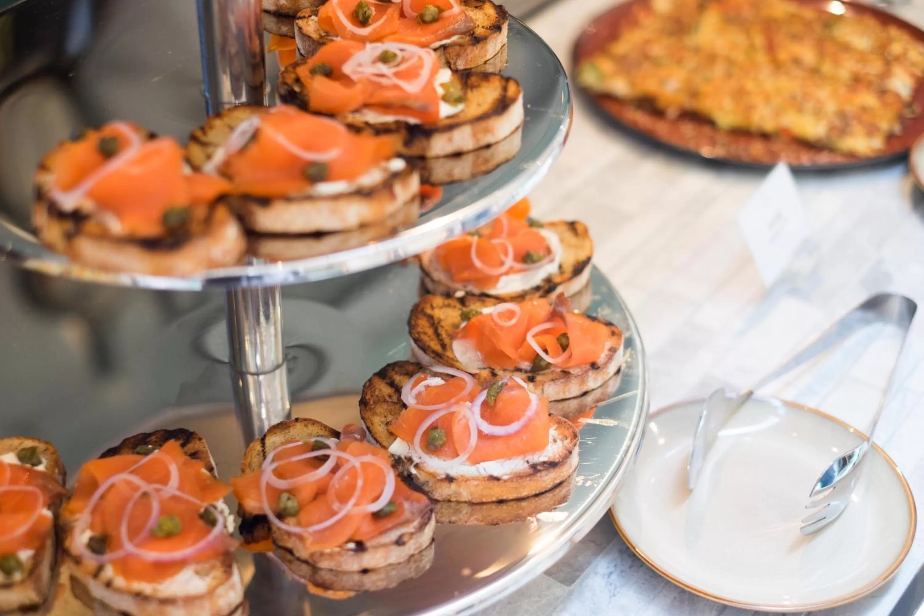 Restaurant/places to eat in amba Taipei Songshan