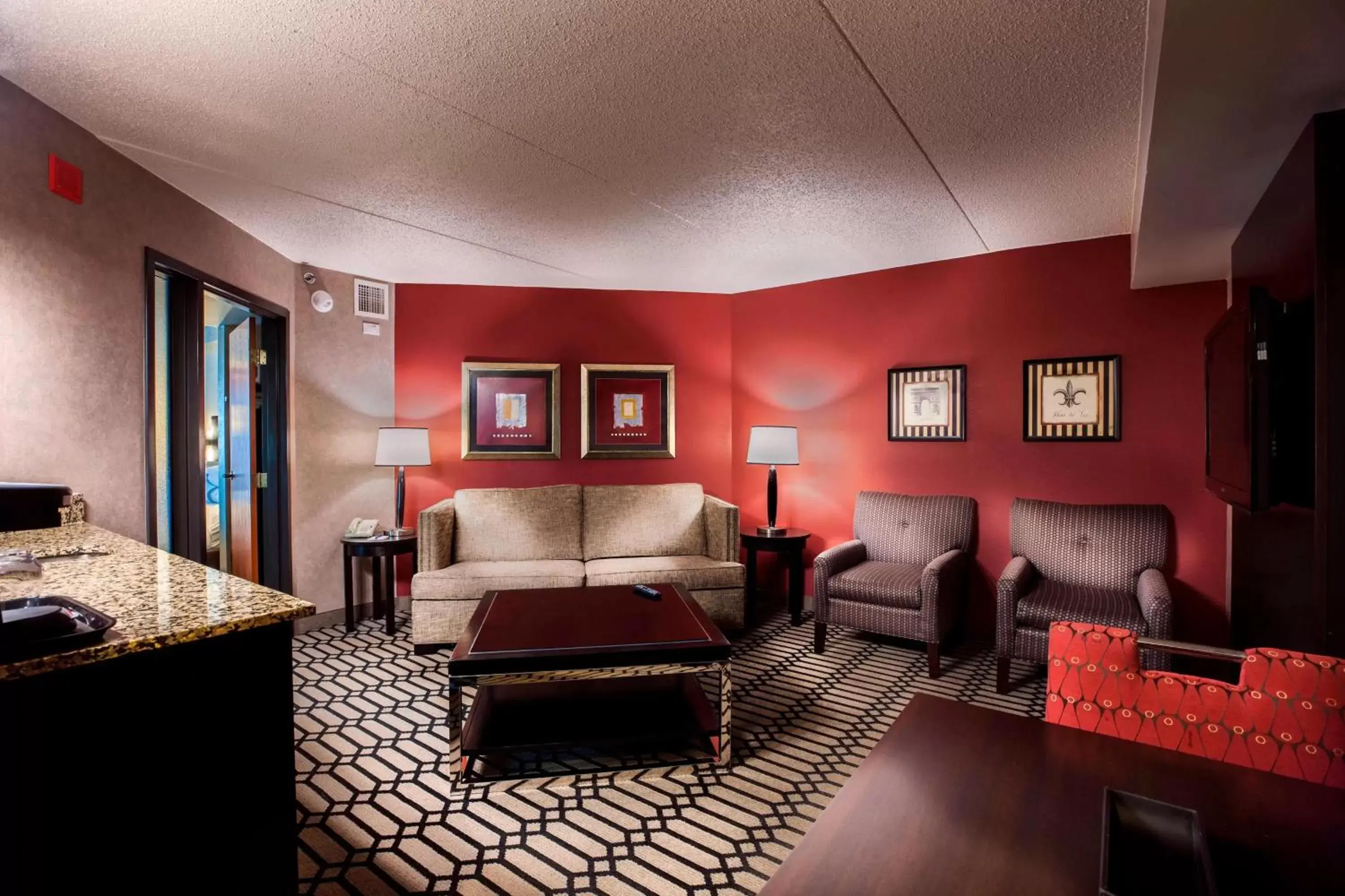 Living room, Seating Area in Delta Hotels by Marriott Fargo