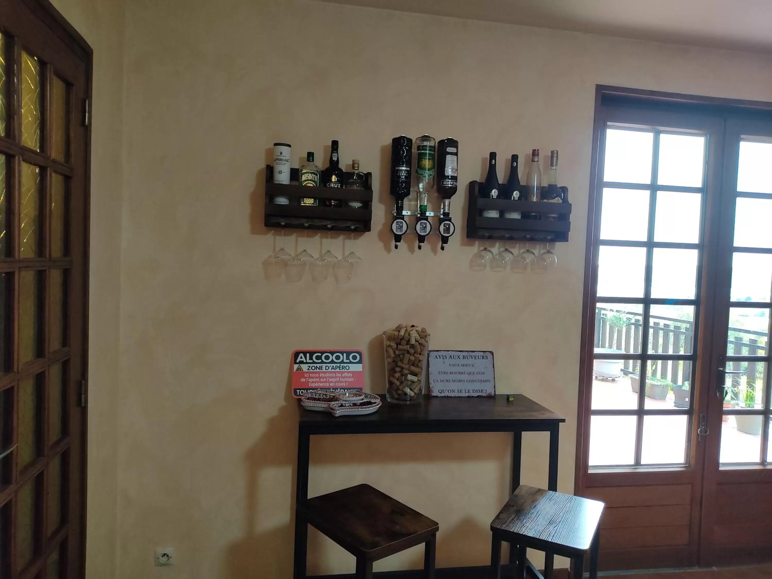 Lounge or bar in Chez Sam