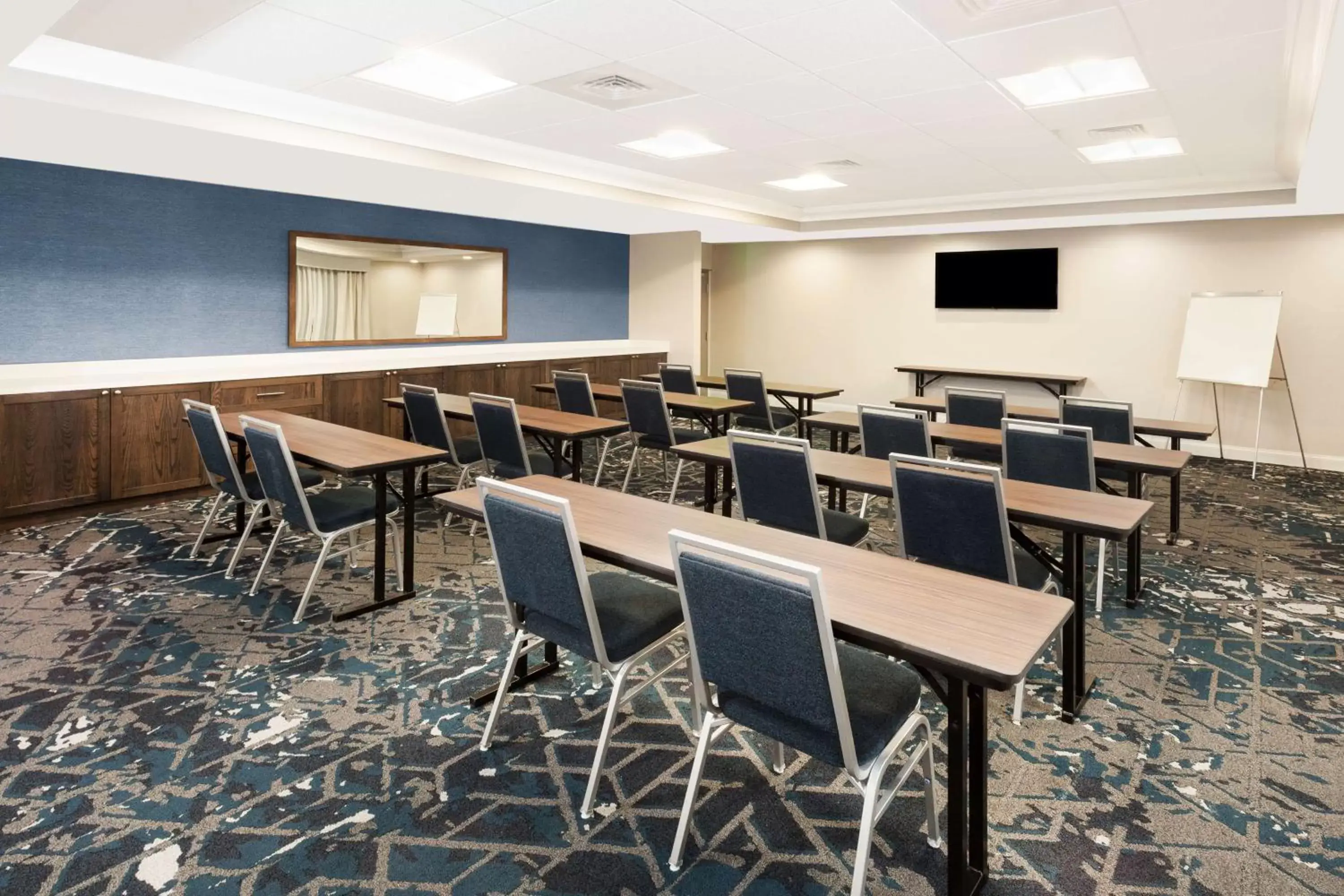 Meeting/conference room in Hampton Inn Kennebunk Kennebunkport Me