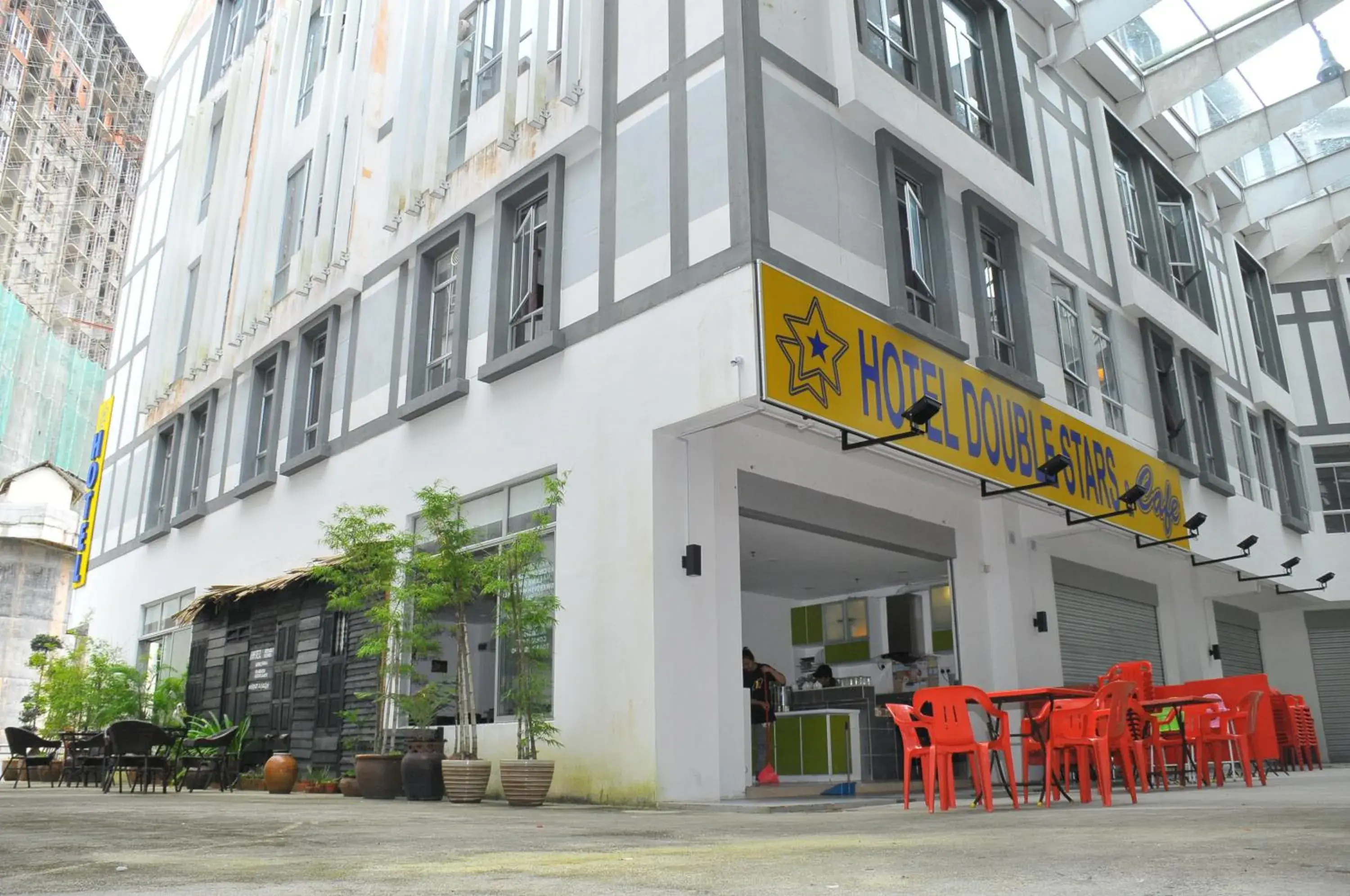 Property building in Hotel Double Stars Cameron Highlands