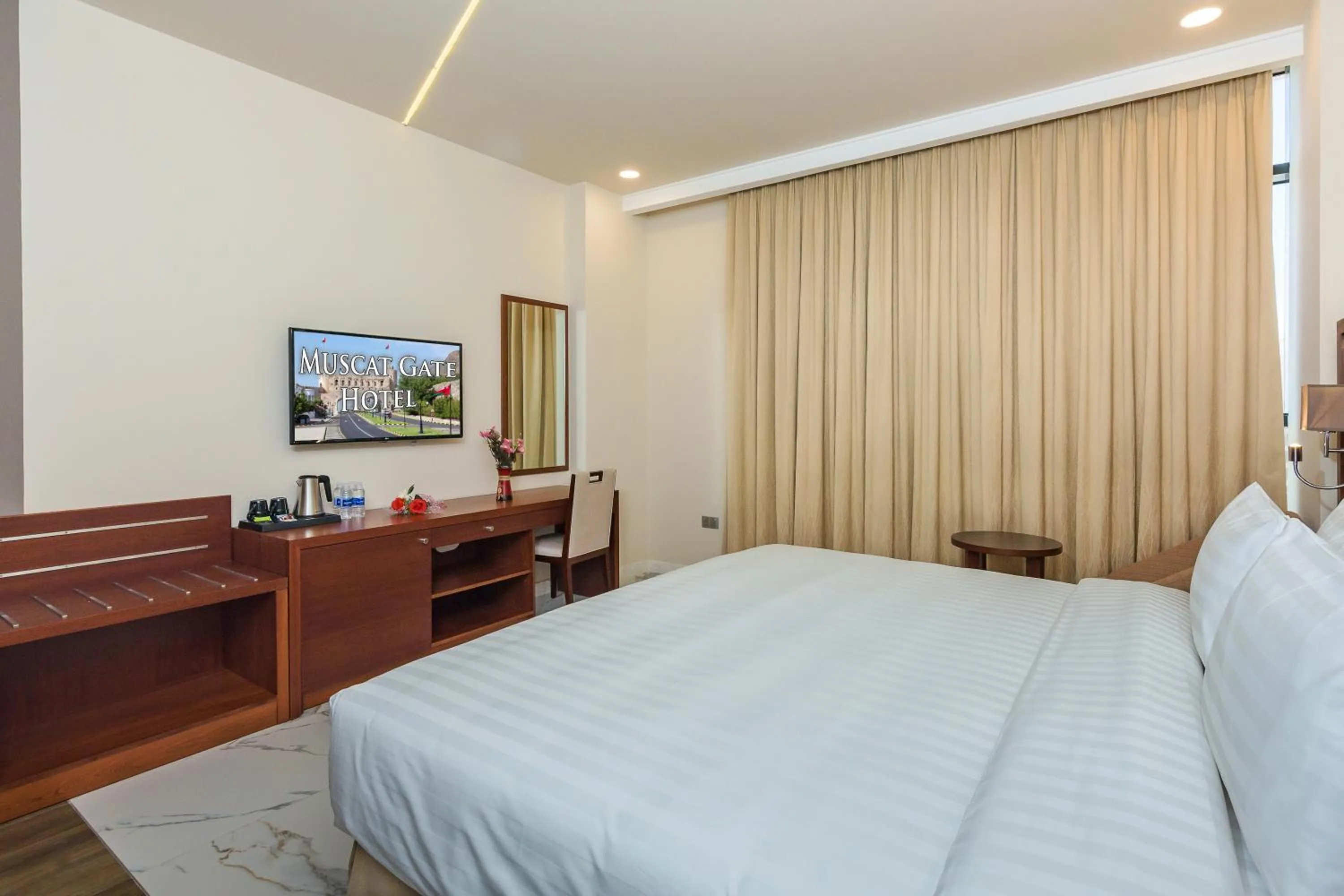 Bedroom, Bed in Muscat Gate Hotel