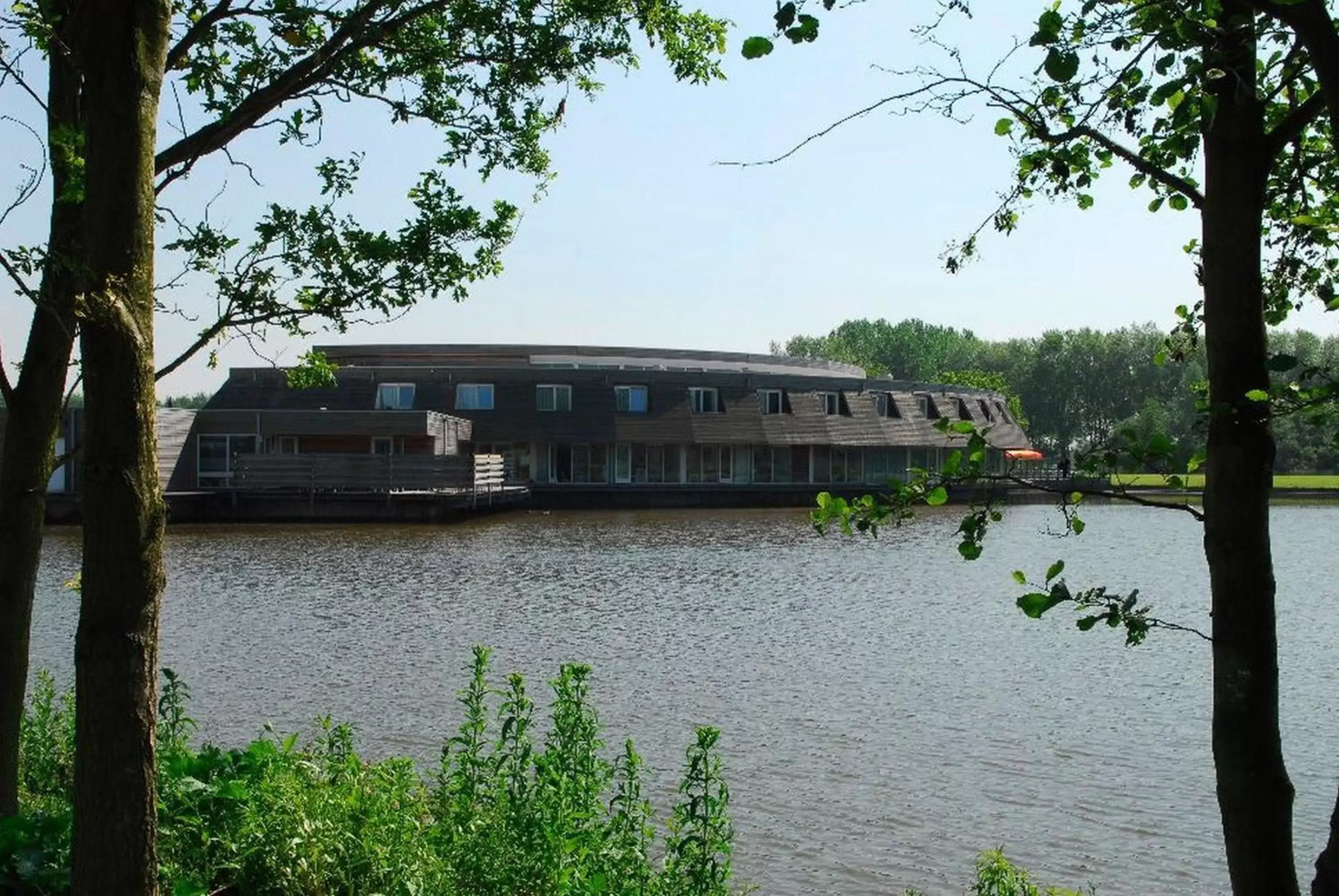 Facade/entrance, Property Building in Fletcher Hotel - Resort Spaarnwoude