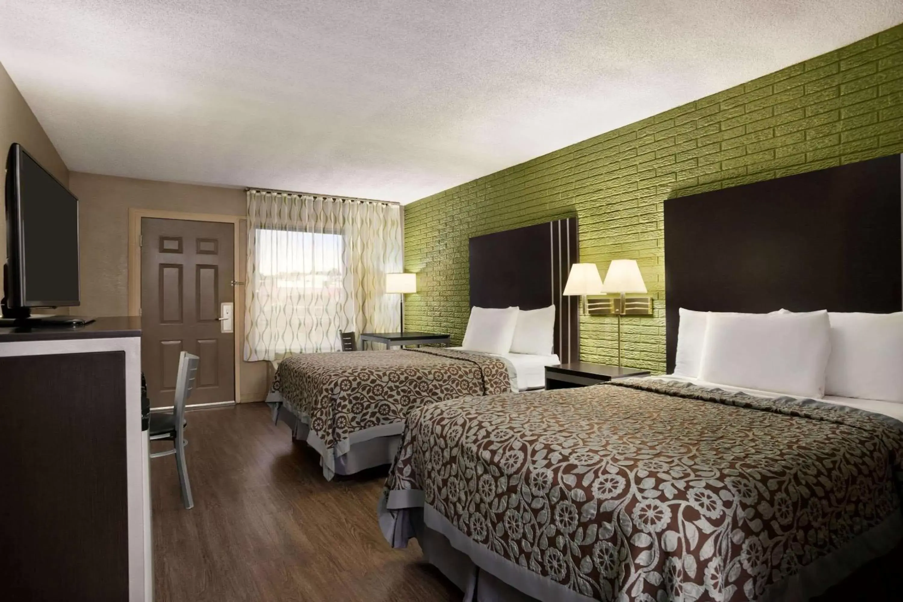 Photo of the whole room, Bed in Days Inn by Wyndham Hardeeville/ I-95 State Line