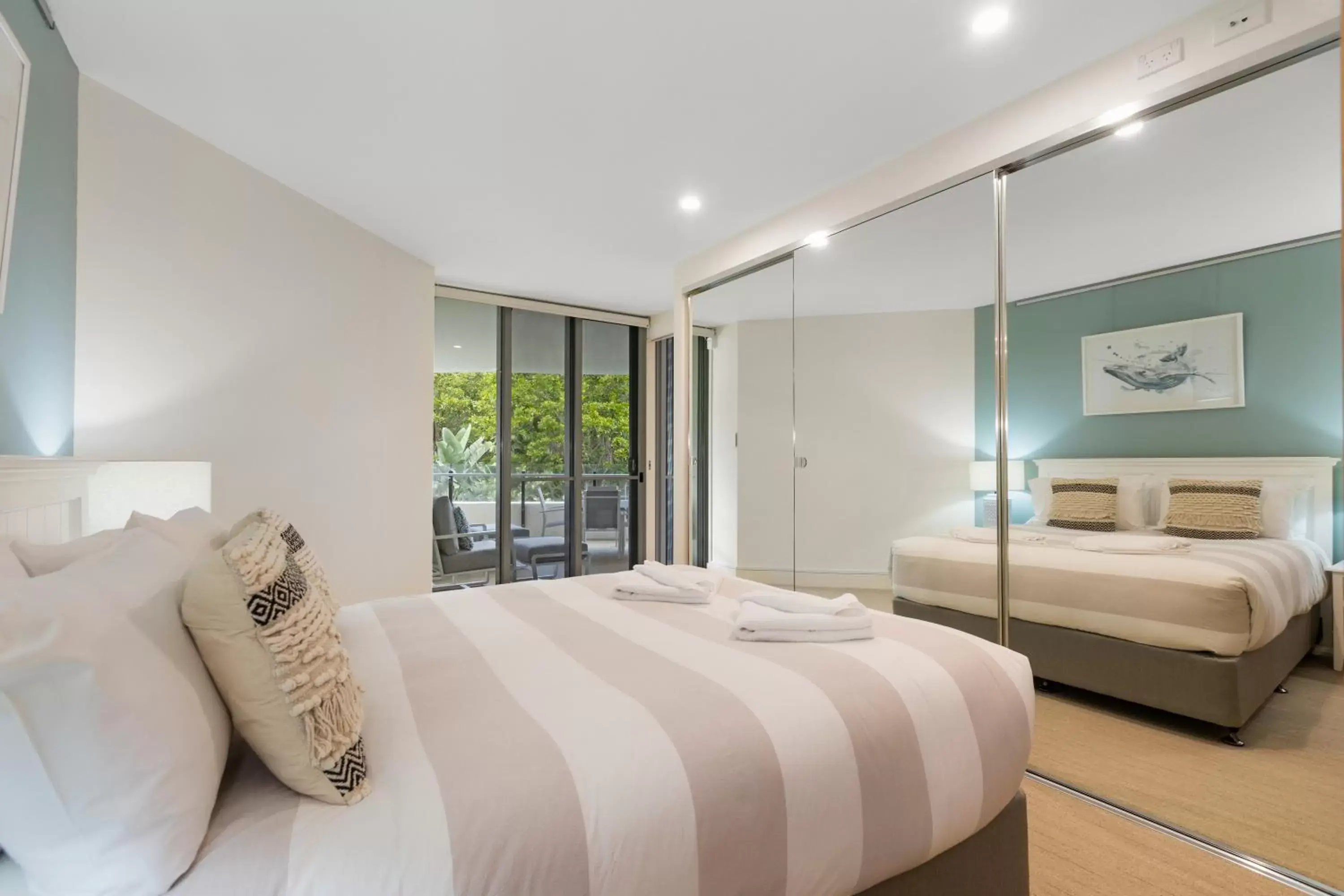 Bedroom, Bed in Cotton Beach Resort - Tweed Coast Holidays ®