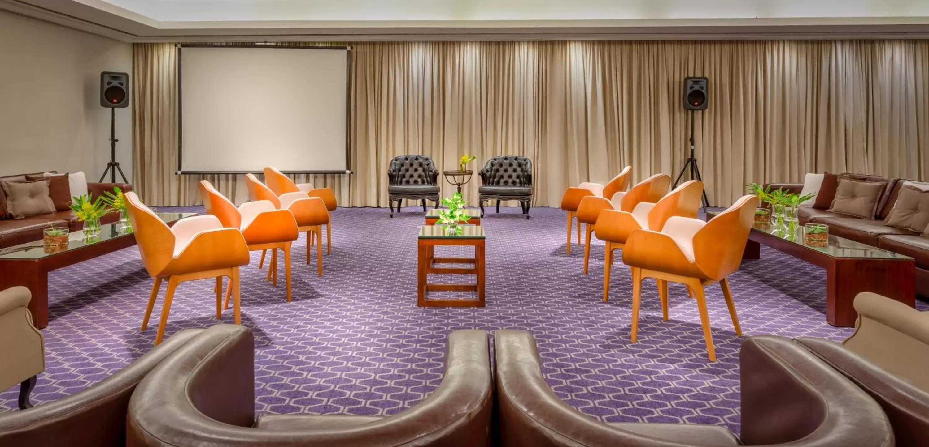 Meeting/conference room in InterContinental São Paulo, an IHG Hotel