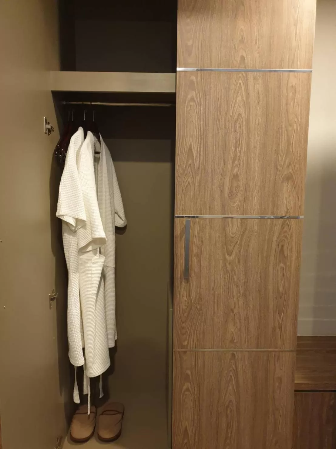 wardrobe in V20 Boutique Jacuzzi Hotel