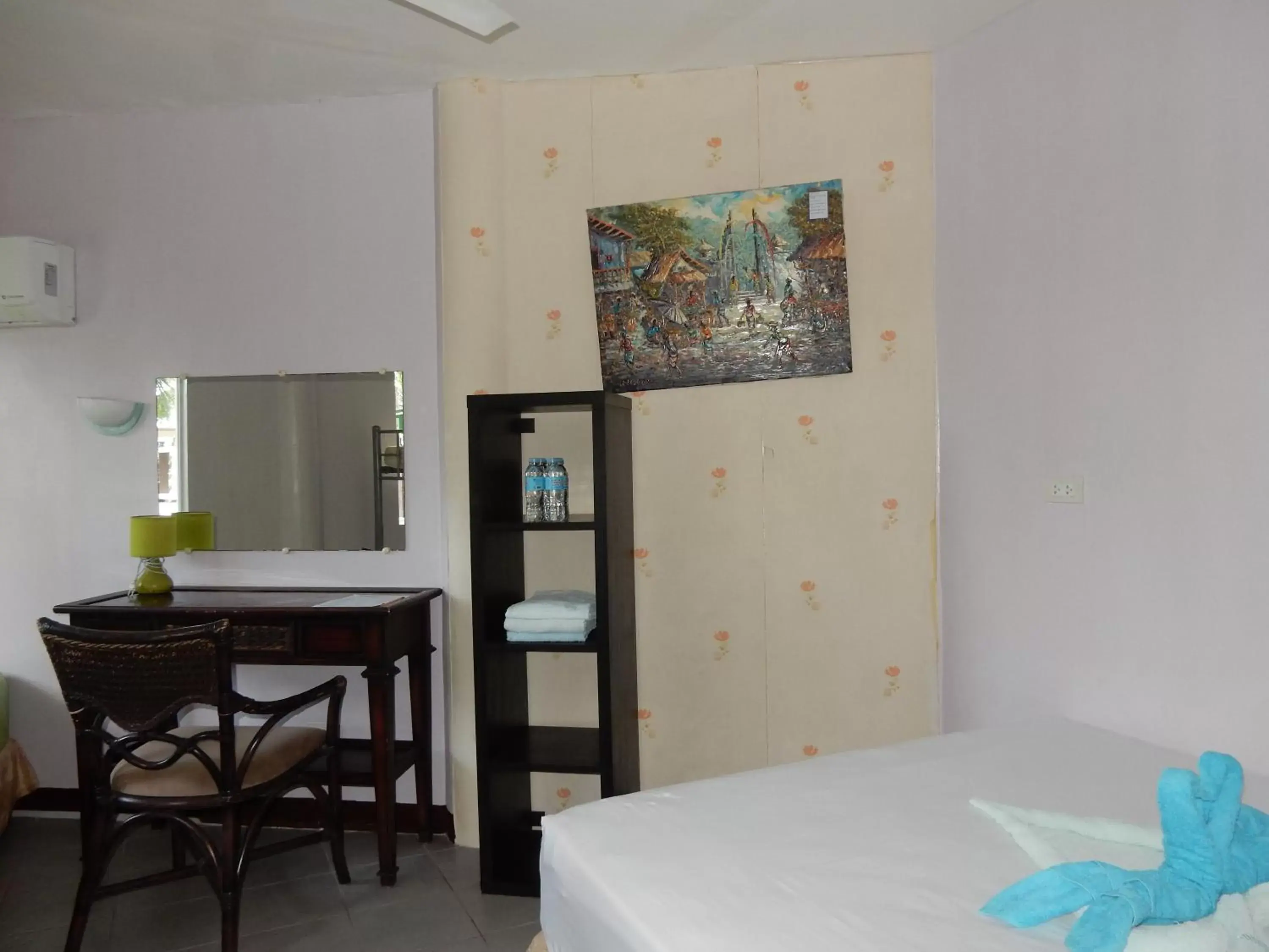 Area and facilities, Bed in Oslob Seafari Resort