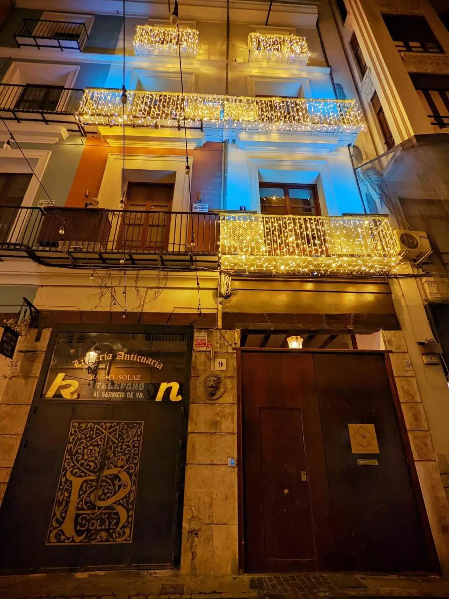 Facade/entrance, Property Building in Catalina Suites