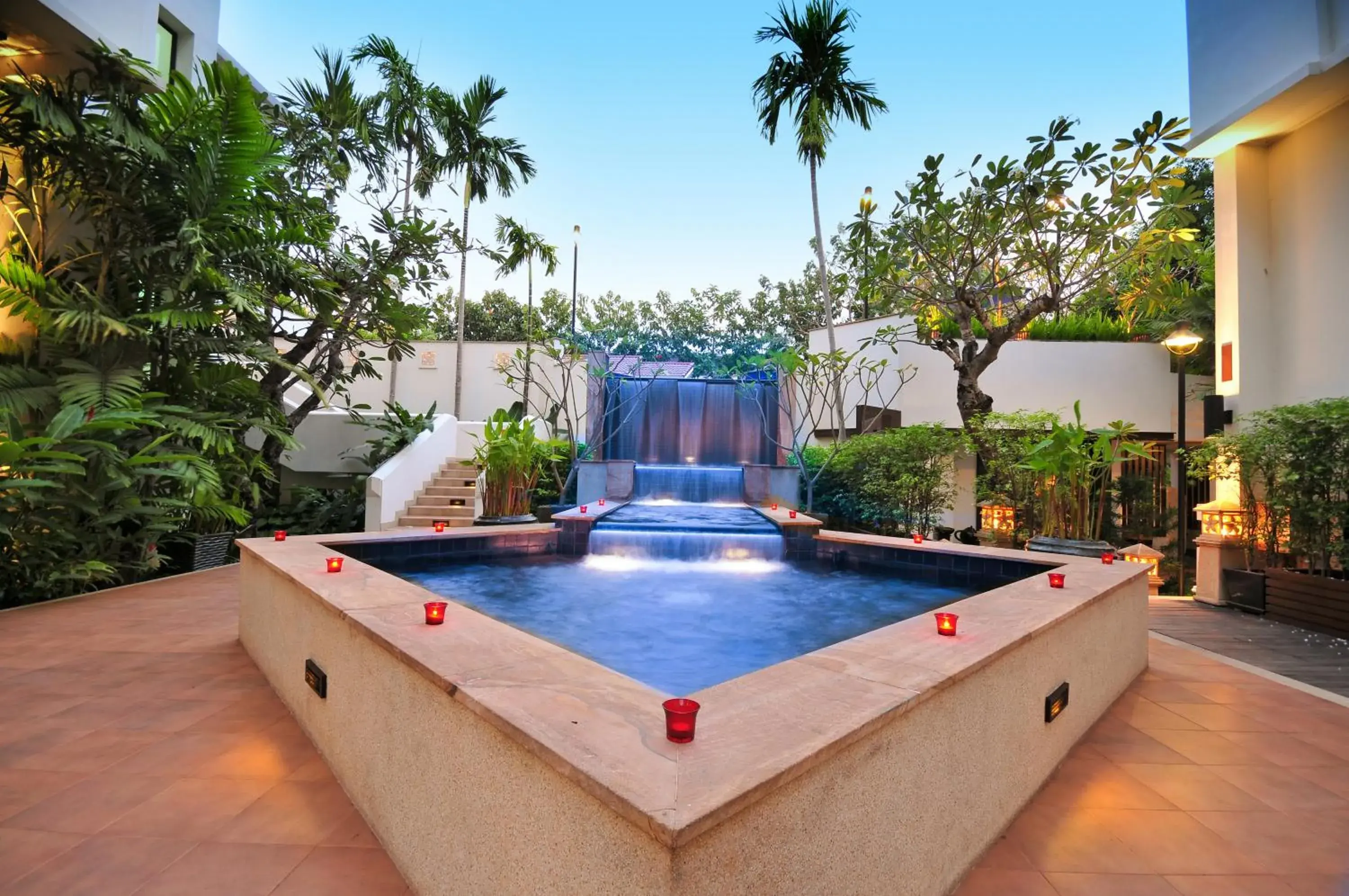 Facade/entrance, Swimming Pool in Tara Angkor Hotel