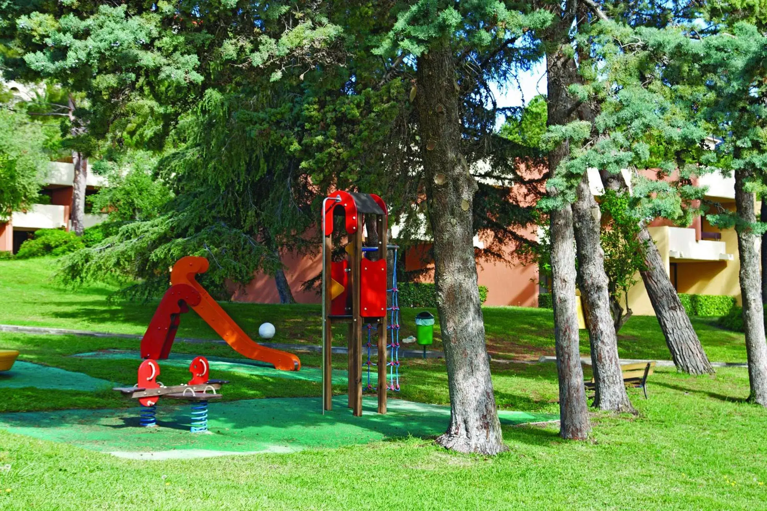 Children play ground, Children's Play Area in Hôtel Vacances Bleues Delcloy