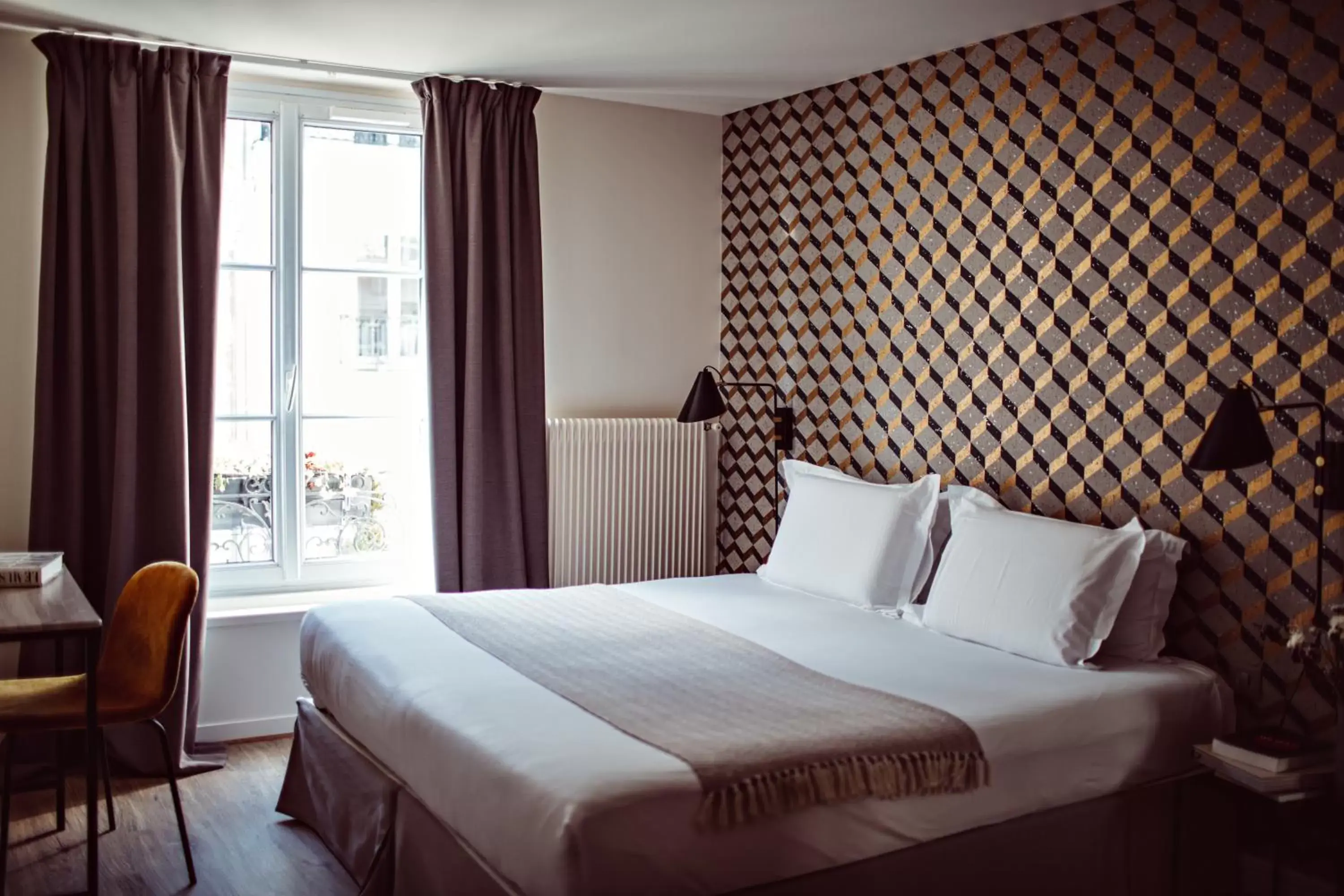 Bedroom, Bed in Hotel Monsieur Helder