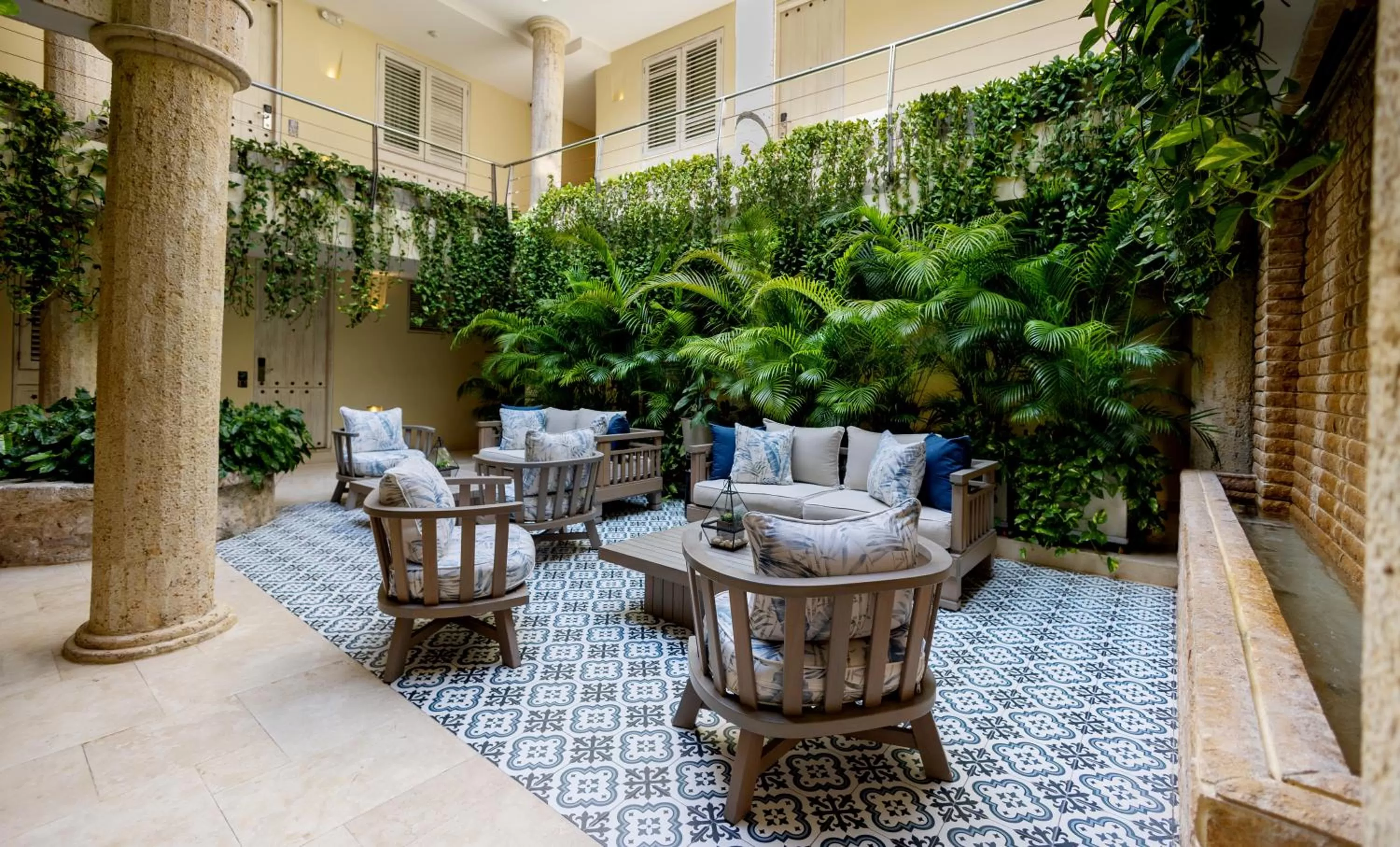 Patio in Hotel Casa Canabal by Faranda Boutique