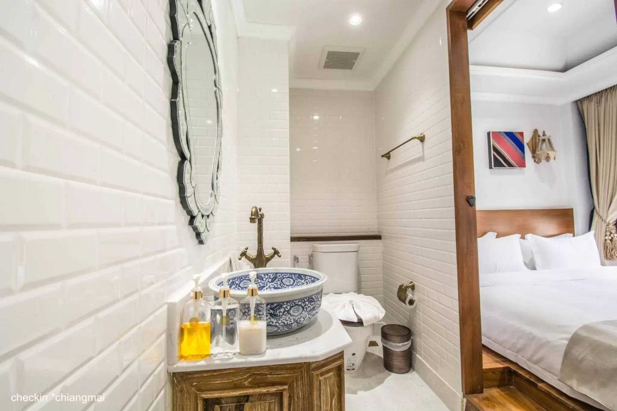 Bathroom in Lanna Oriental Hotel - SHA Extra Plus