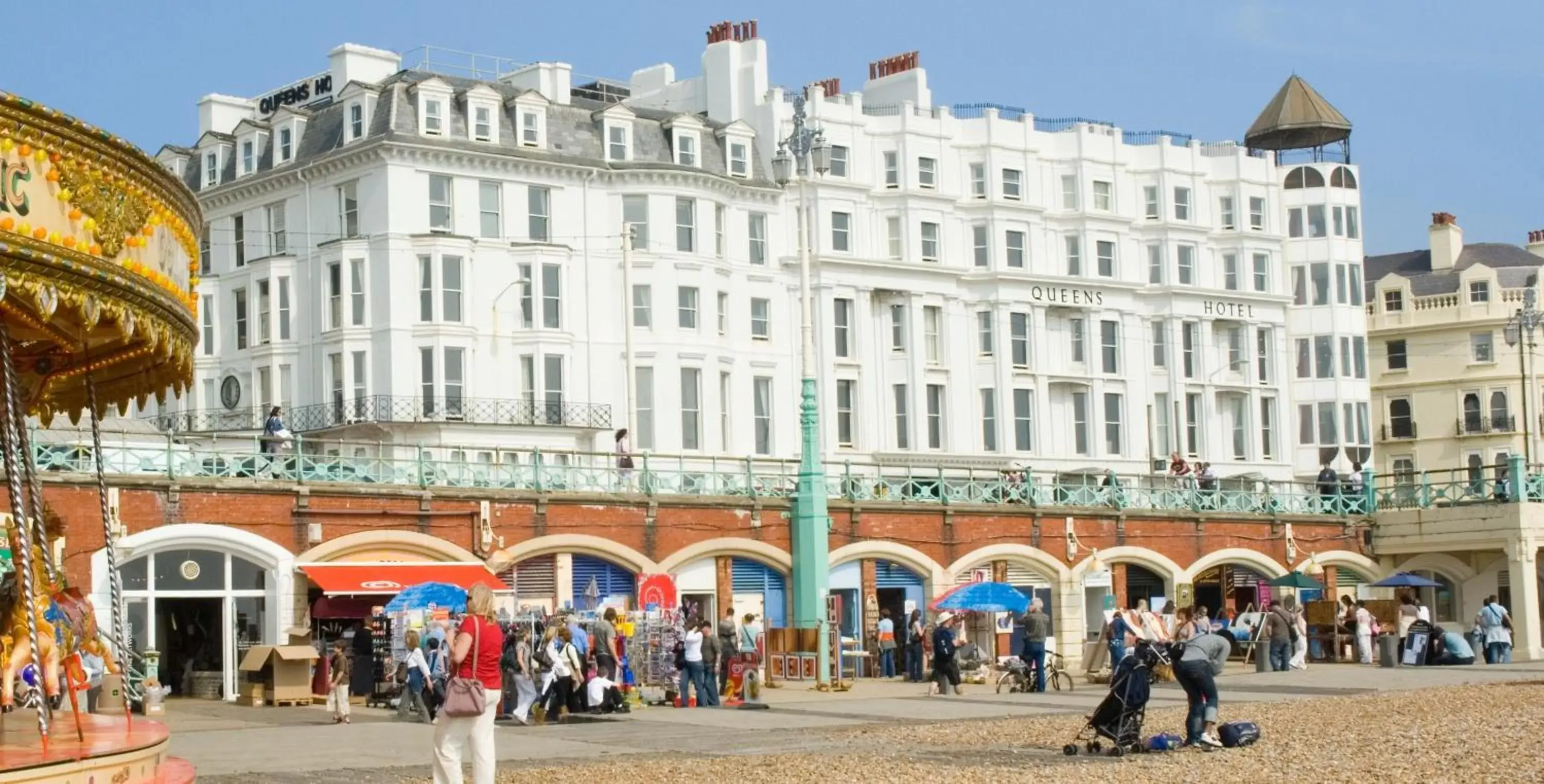 Facade/entrance in Queens Hotel & Spa Facade/entrance in Queens Hotel & Spa