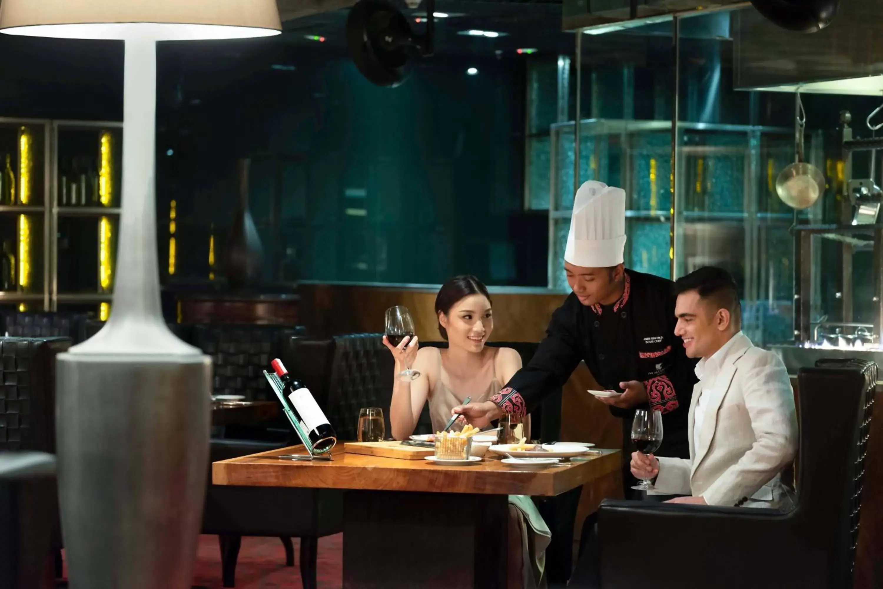 Restaurant/places to eat in JW Marriott Hotel Medan