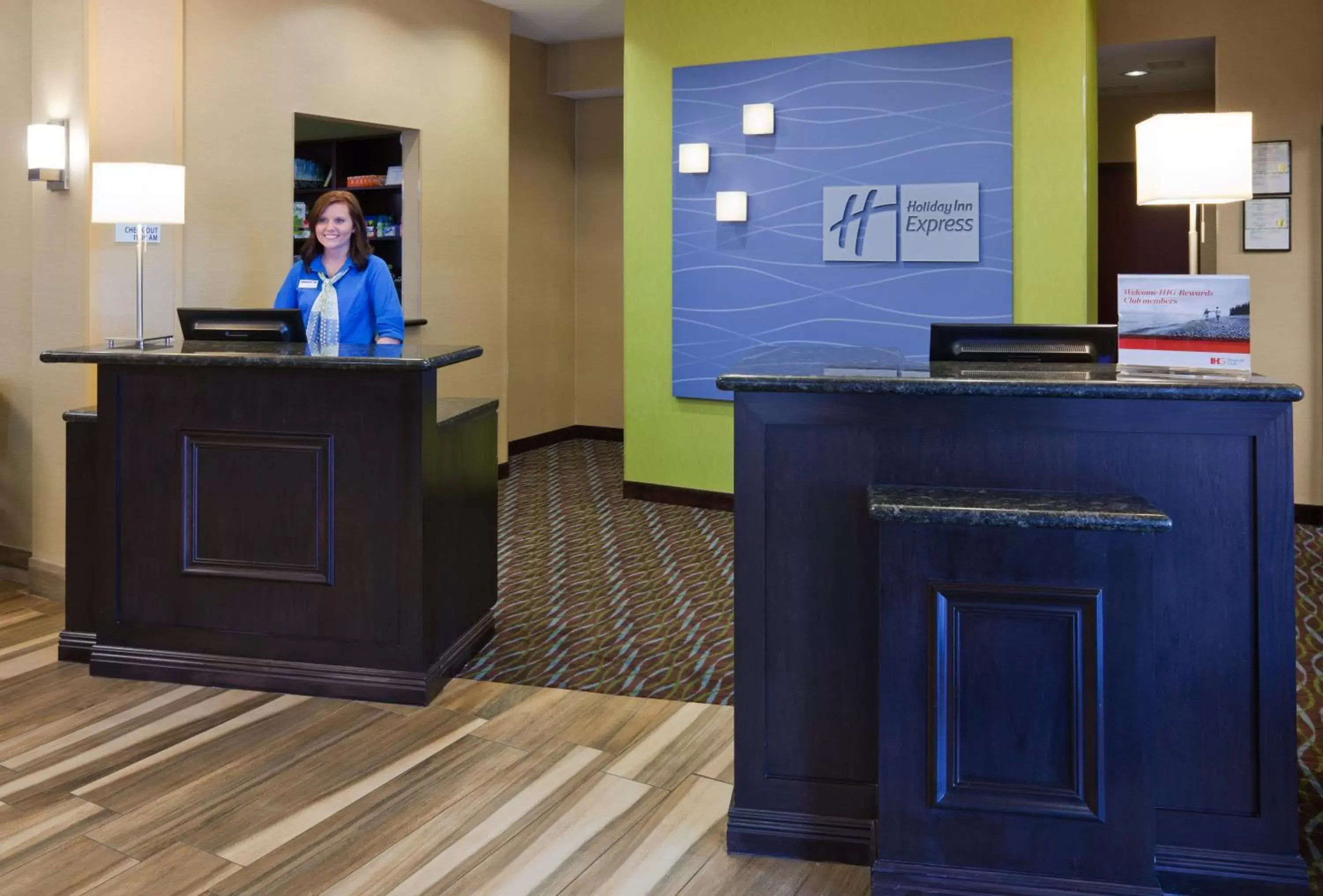 Property building, Lobby/Reception in Holiday Inn Express & Suites Fort Dodge, an IHG Hotel
