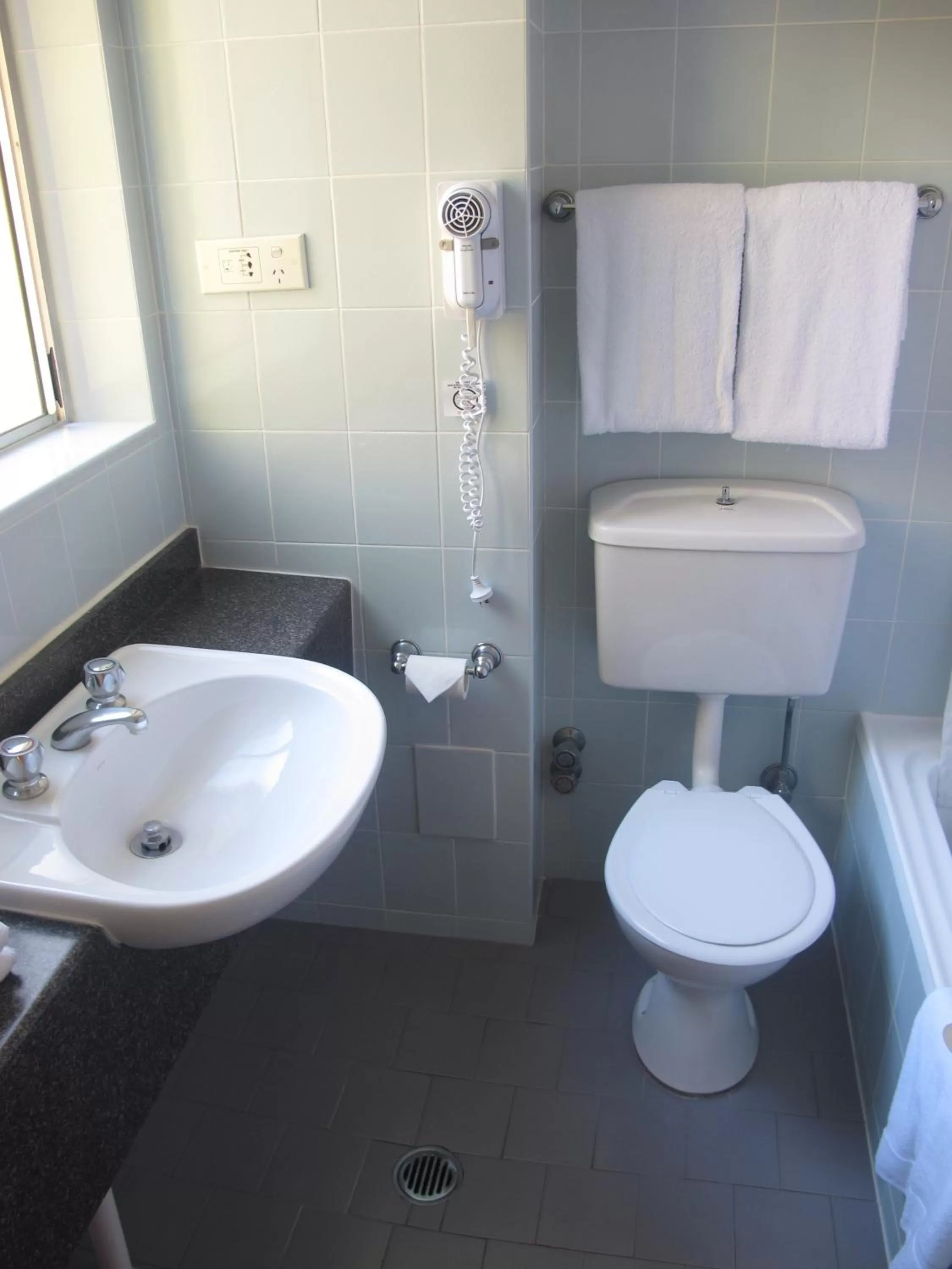 Bathroom in Devere Hotel