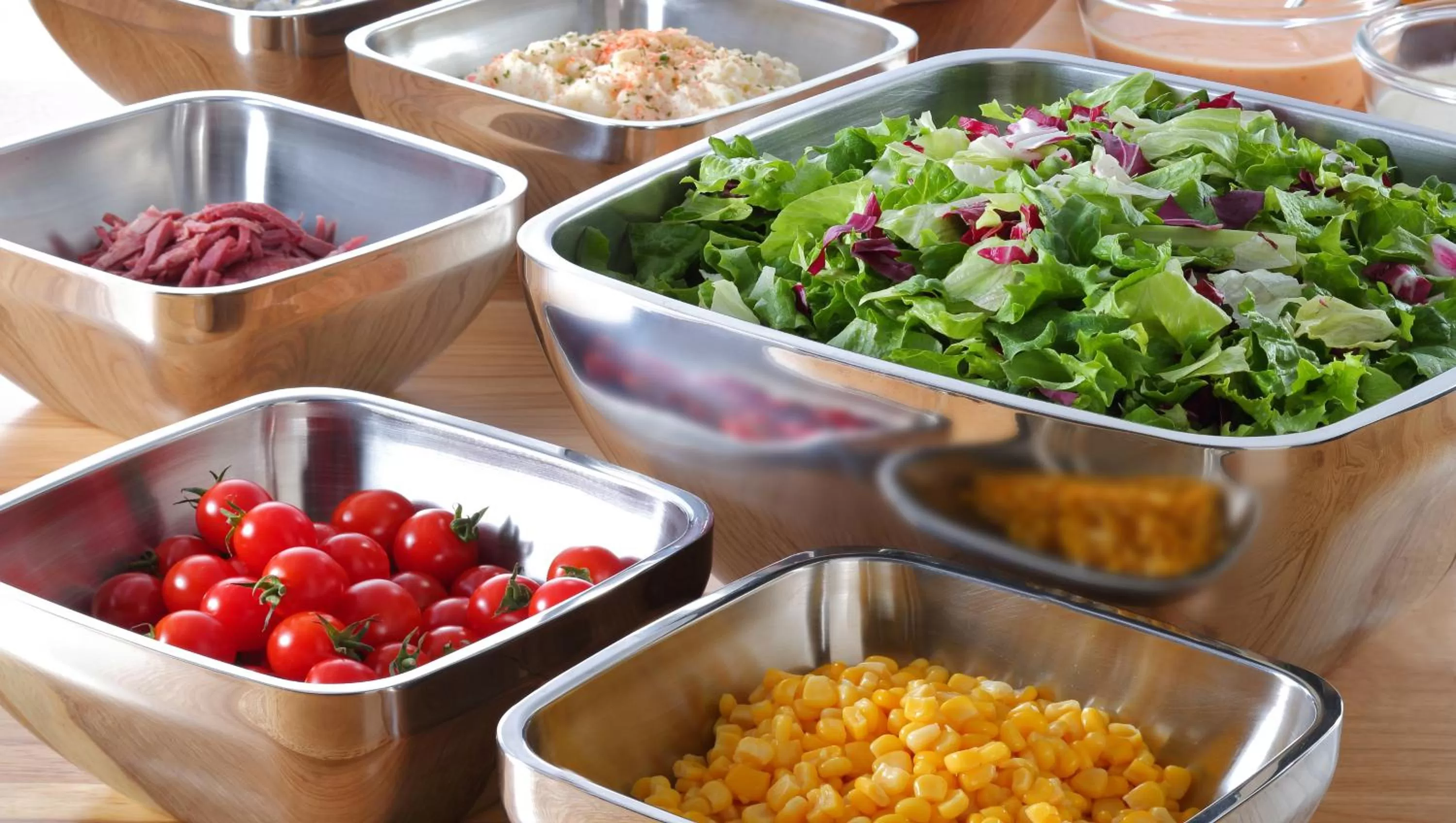 Buffet breakfast in Sendai Washington Hotel