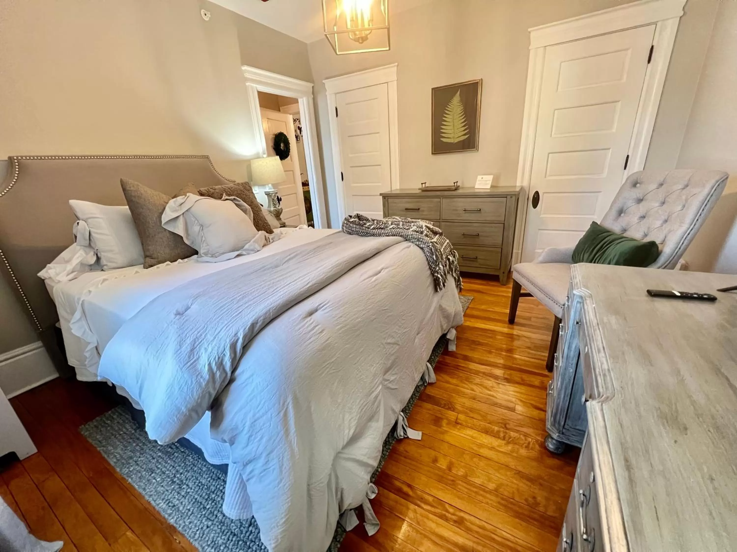 Bed in Vida Boutique Inn