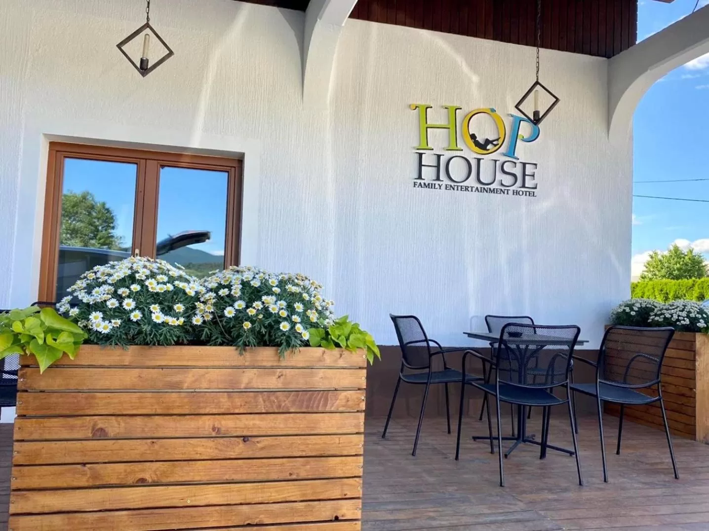 Property building in HOP HOUSE Garni Hotel
