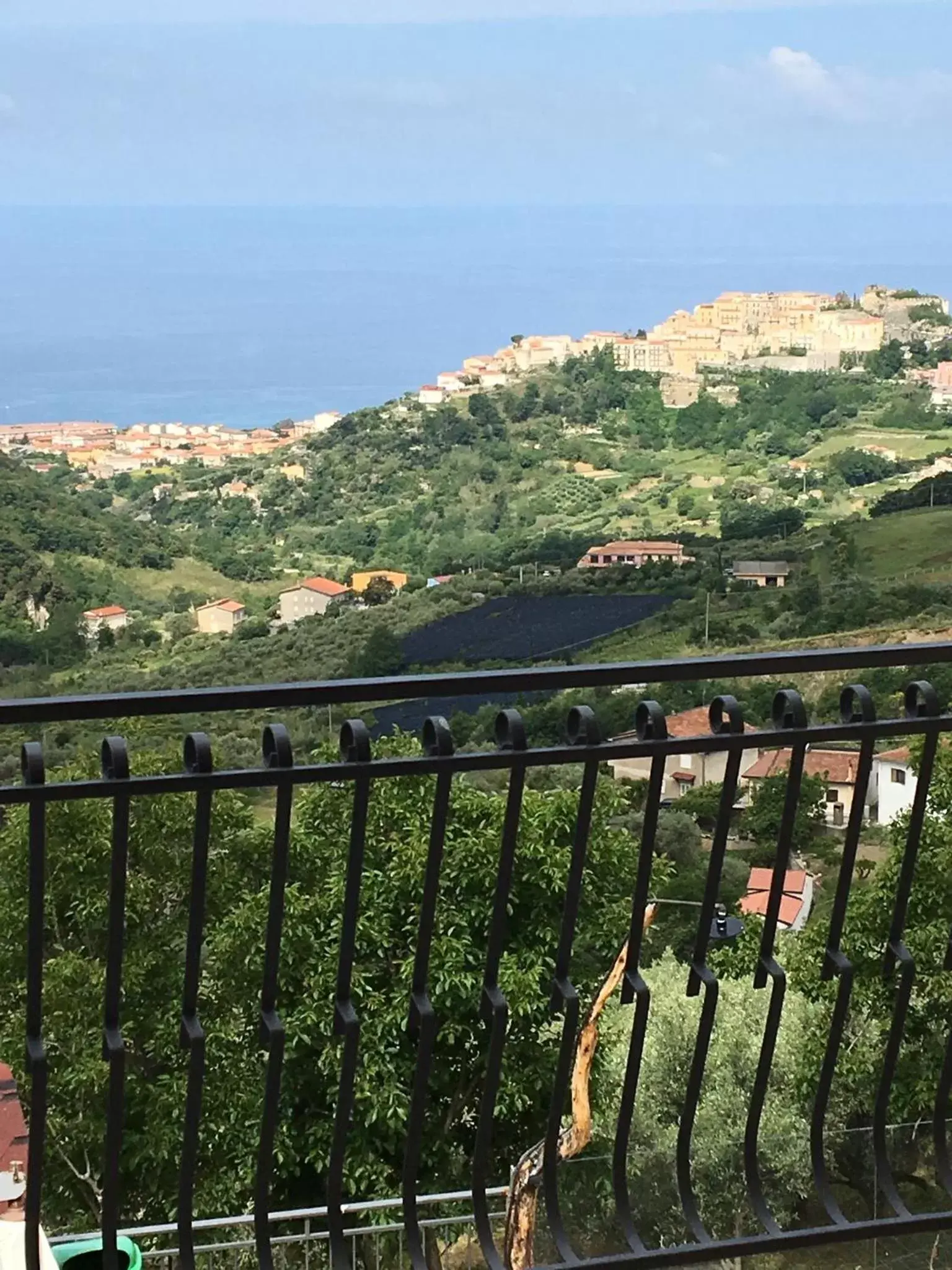 Triple Room with Sea View in Il Podere dell'Angelo Old Country House Triple Room with Sea View in Il Podere dell'Angelo Old Country House