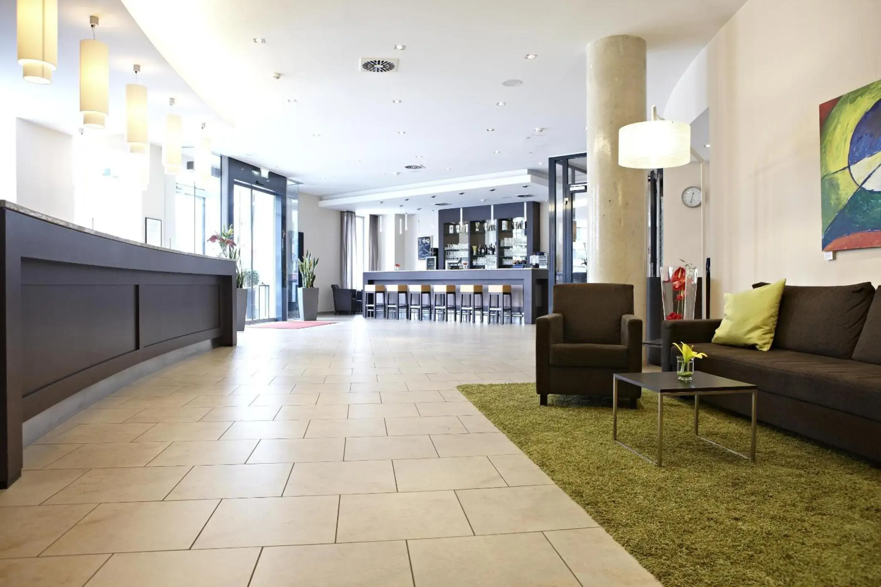 Lounge or bar, Lobby/Reception in IntercityHotel Mainz