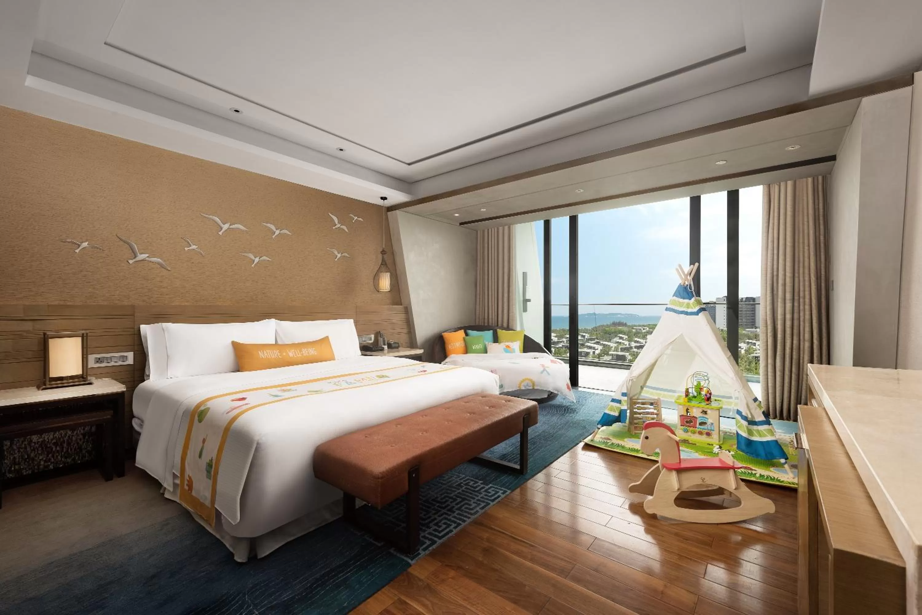 Photo of the whole room, Bed in The Westin Sanya Haitang Bay Resort