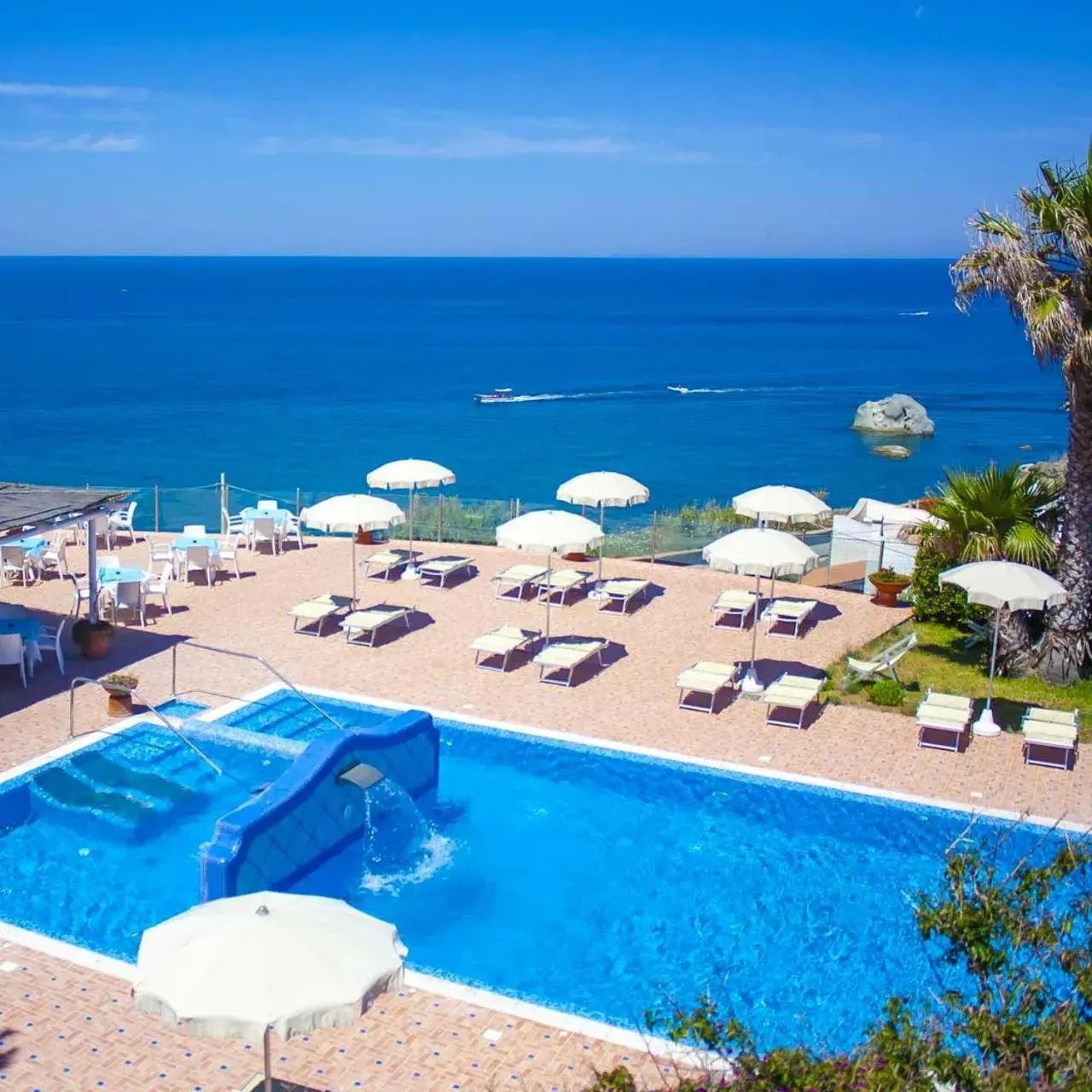 Swimming pool, Pool View in Hotel Albatros