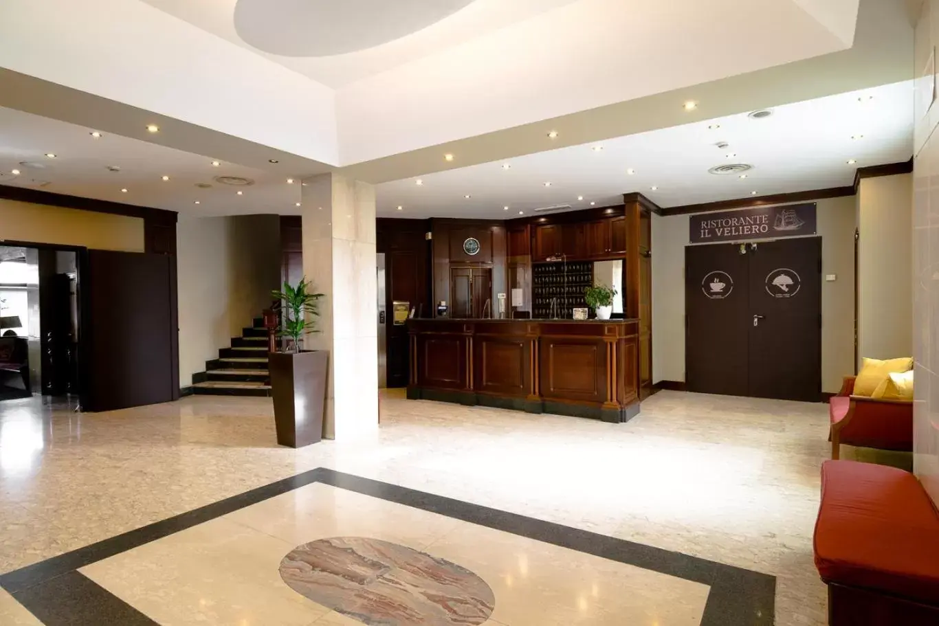 Lobby or reception in Hotel Pacific