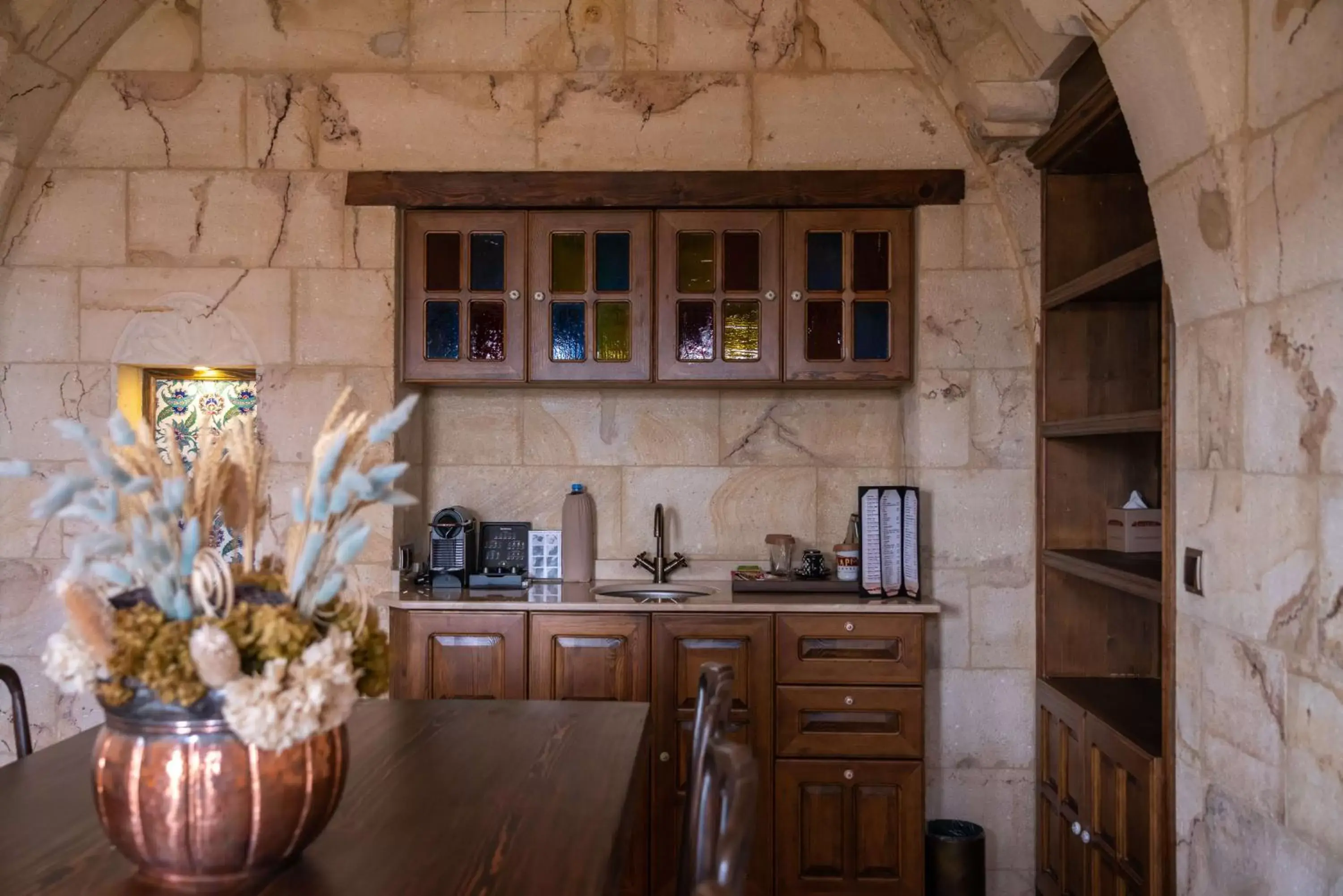 Kitchen or kitchenette, Kitchen/Kitchenette in Kayakapi Premium Caves Cappadocia