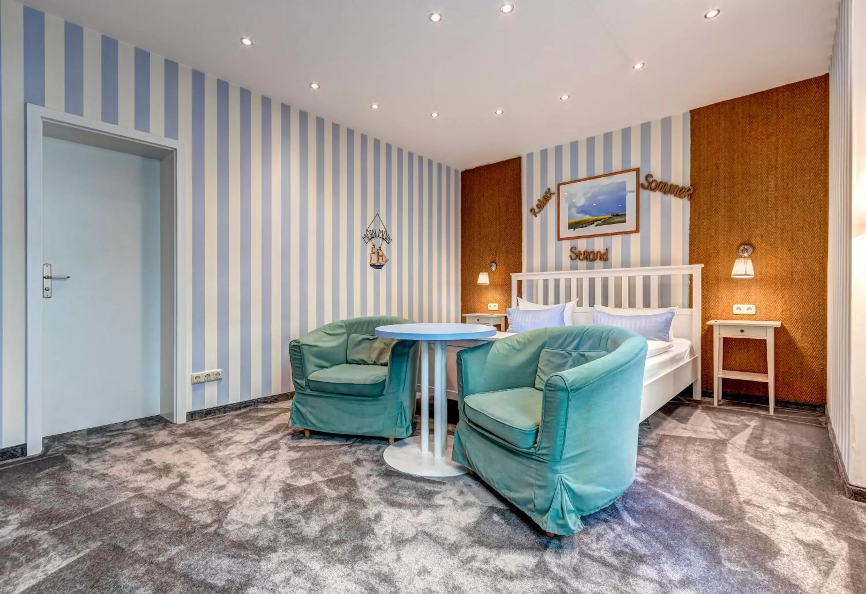 Bedroom, Seating Area in Hotel Villa Seeschlößchen