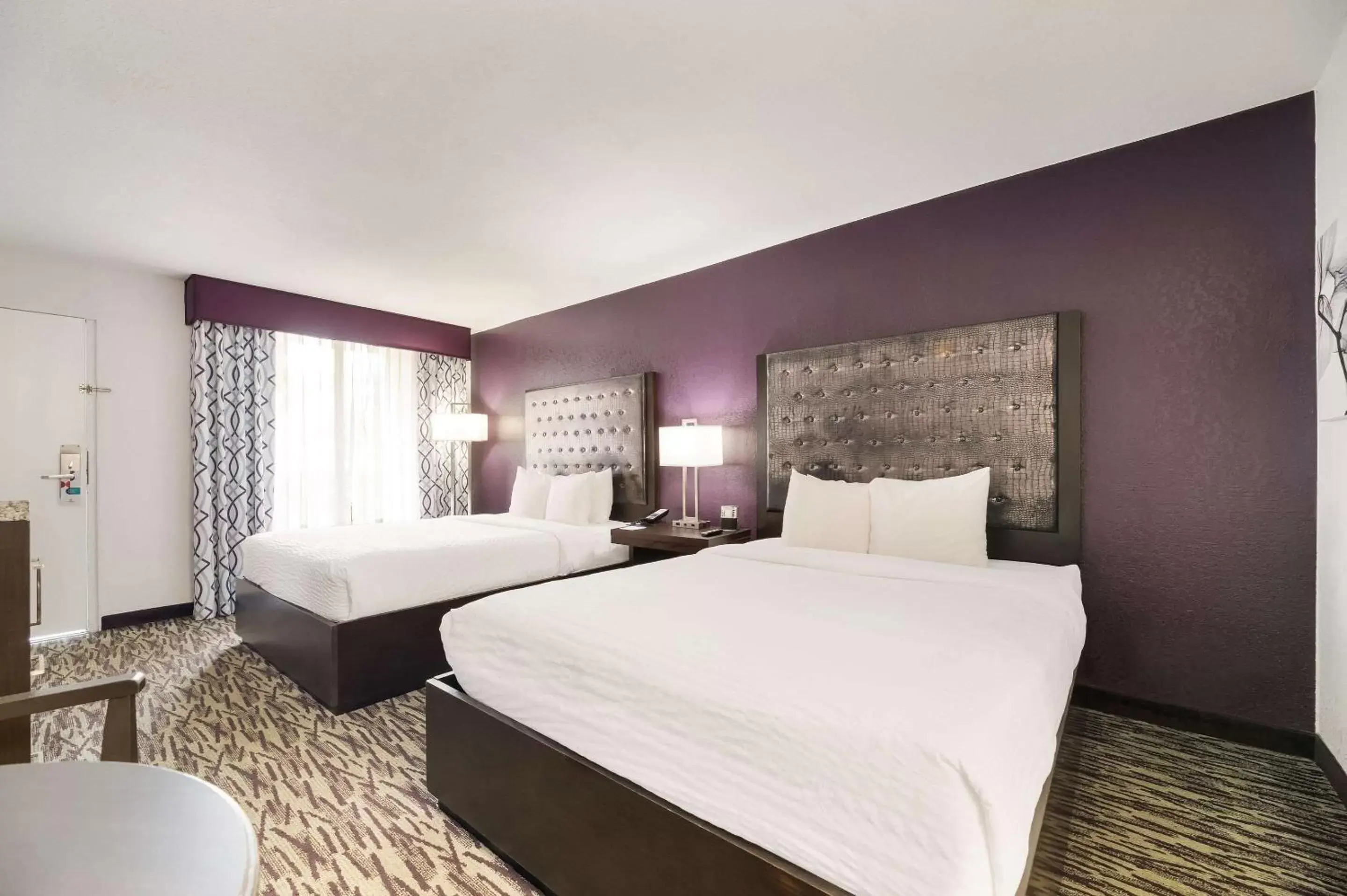 Bedroom, Bed in Clarion Inn & Suites Across From Universal Orlando Resort