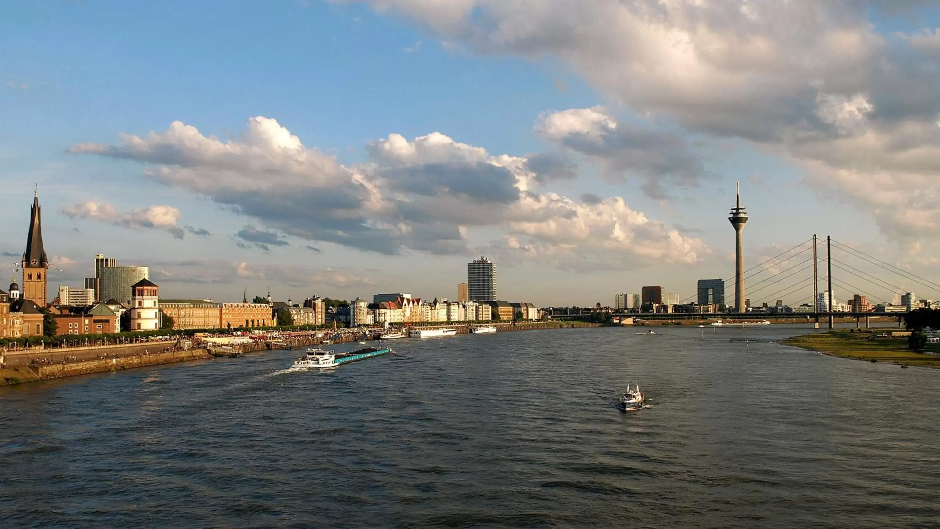 Nearby landmark in Hotel Kö59 Düsseldorf - Member of Hommage Luxury Hotels Collection