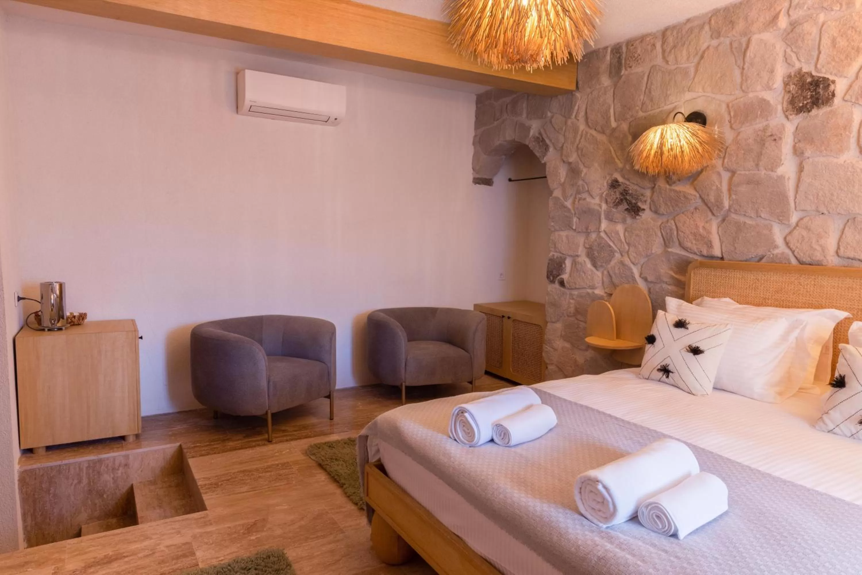 Bedroom, Bed in Cappadocia Naif Hotel - Adults Only