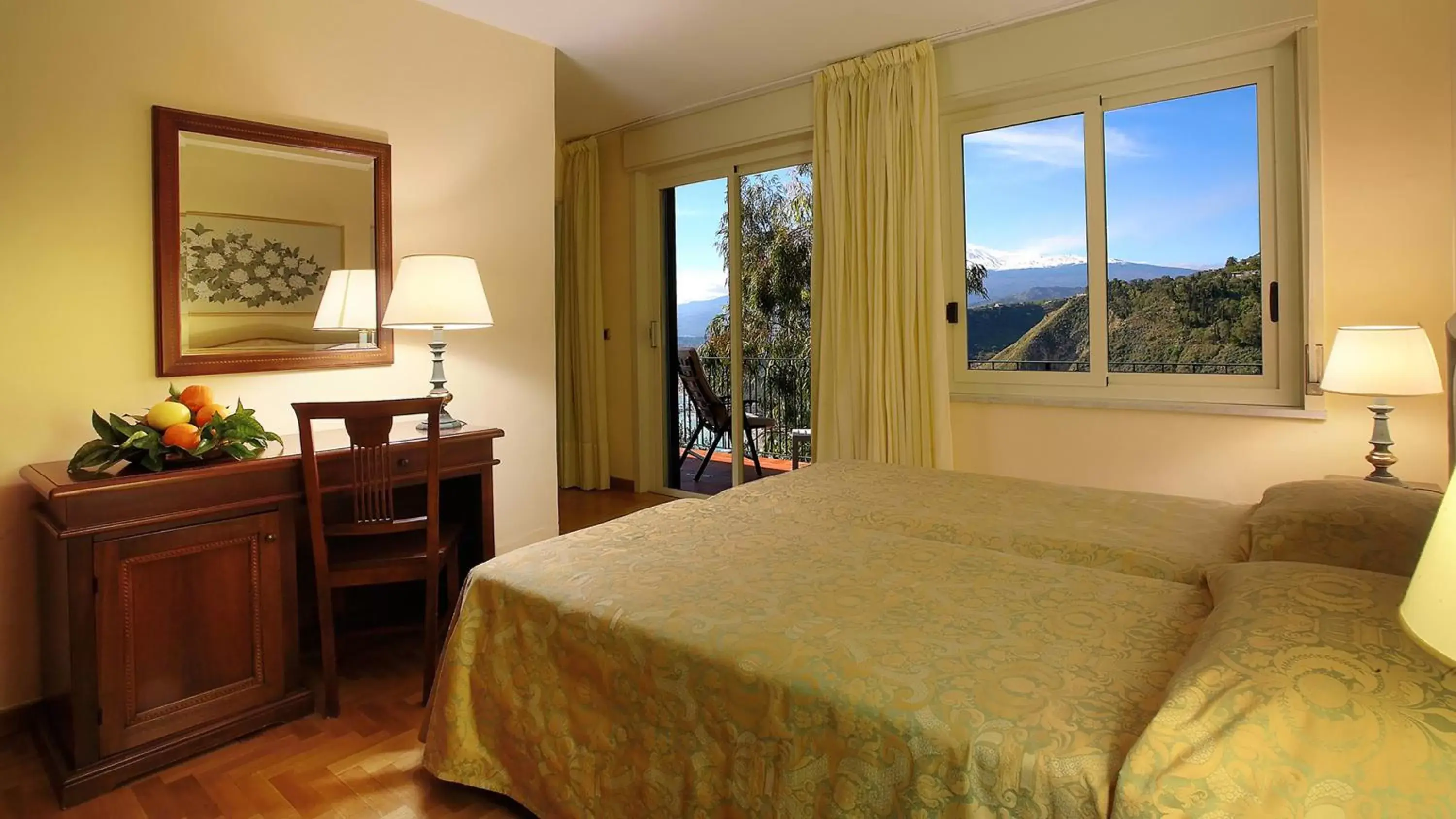 Photo of the whole room, Bed in Hotel Villa Diodoro