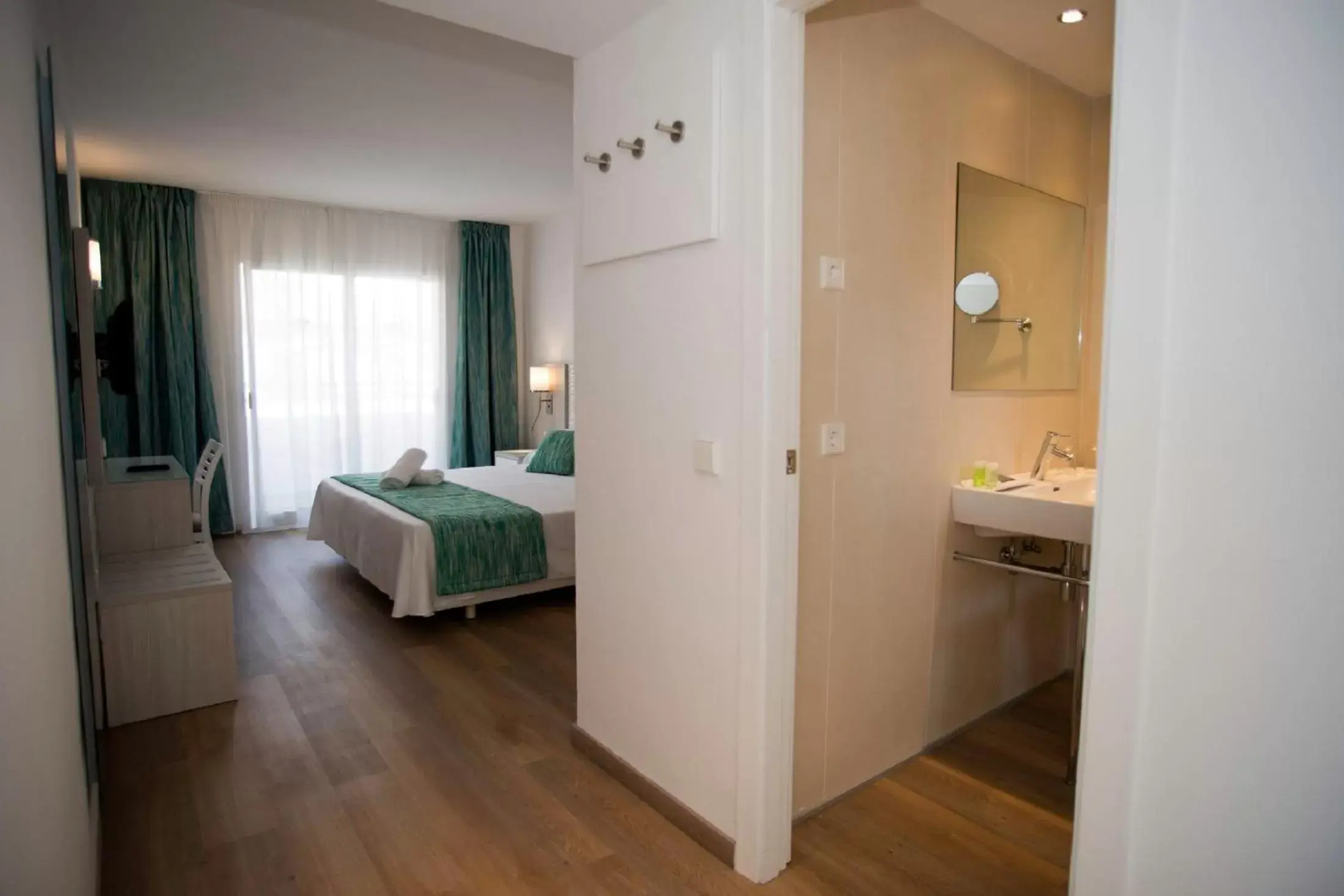 Bed in Diamant Hotel & Aparthotel Bed in Diamant Hotel & Aparthotel