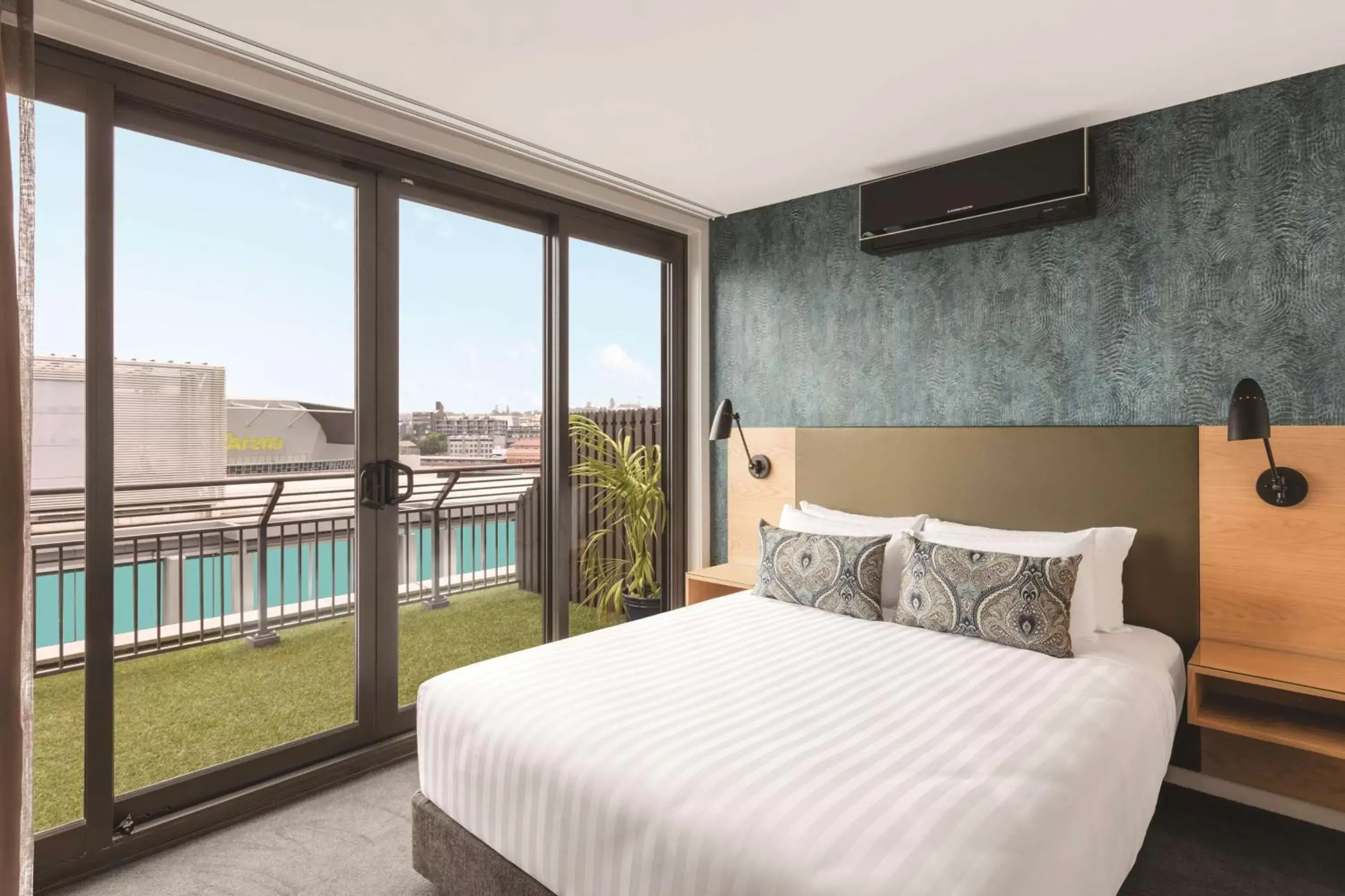 Bedroom, Bed in Adina Apartment Hotel Auckland Britomart
