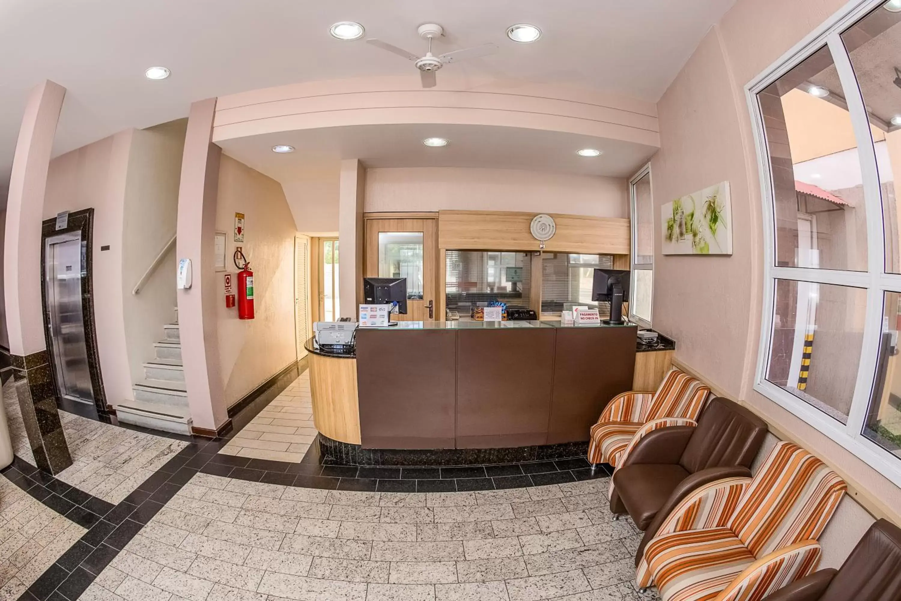 Lobby or reception in Hotel Express Canoas Lobby or reception in Hotel Express Canoas