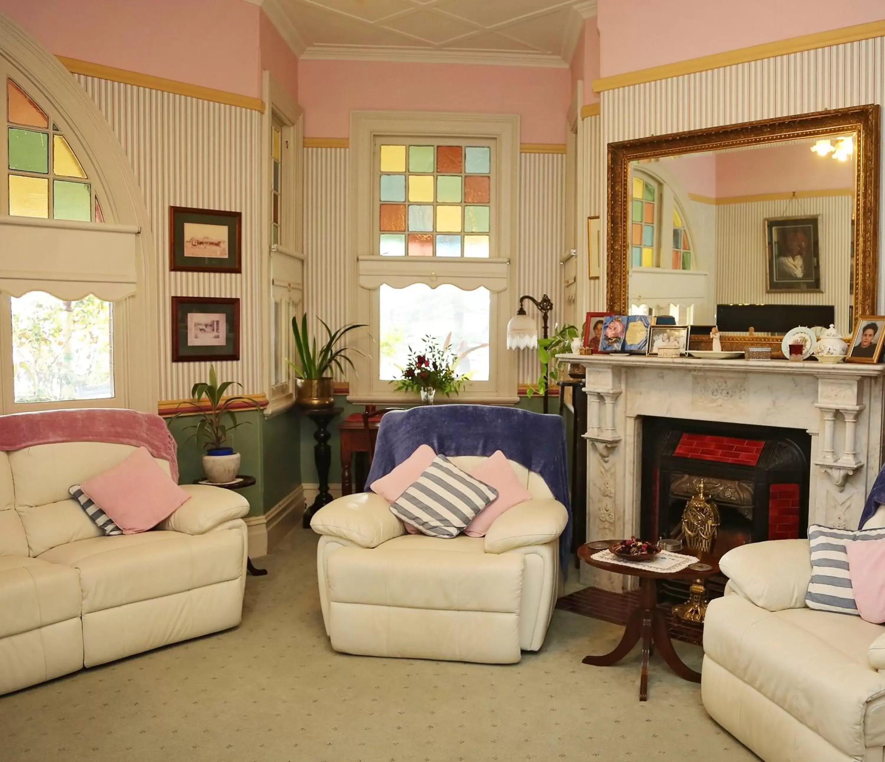 Living room, Seating Area in Forgandenny House B&B