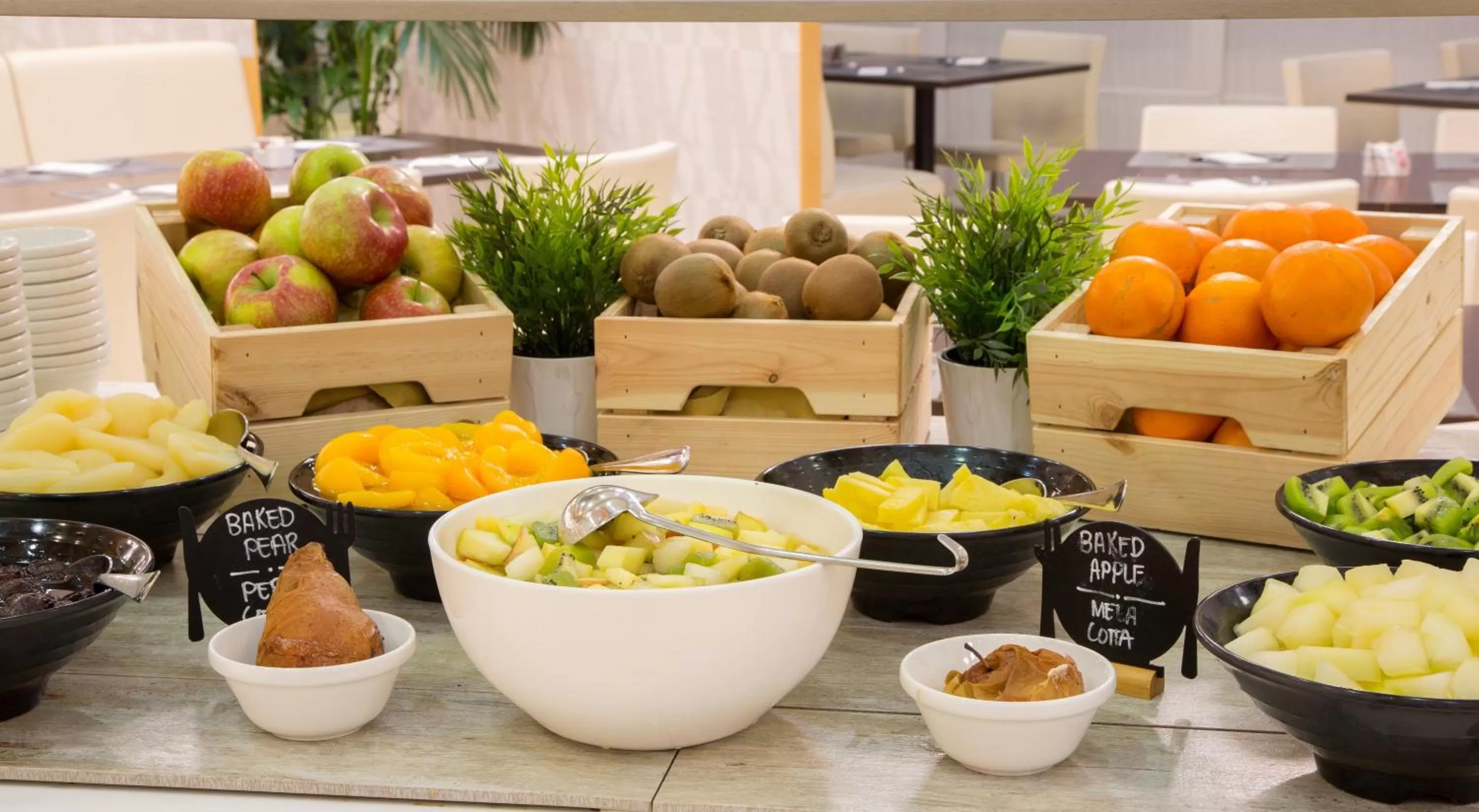 Restaurant/places to eat in Holiday Inn Bologna - Fiera by IHG