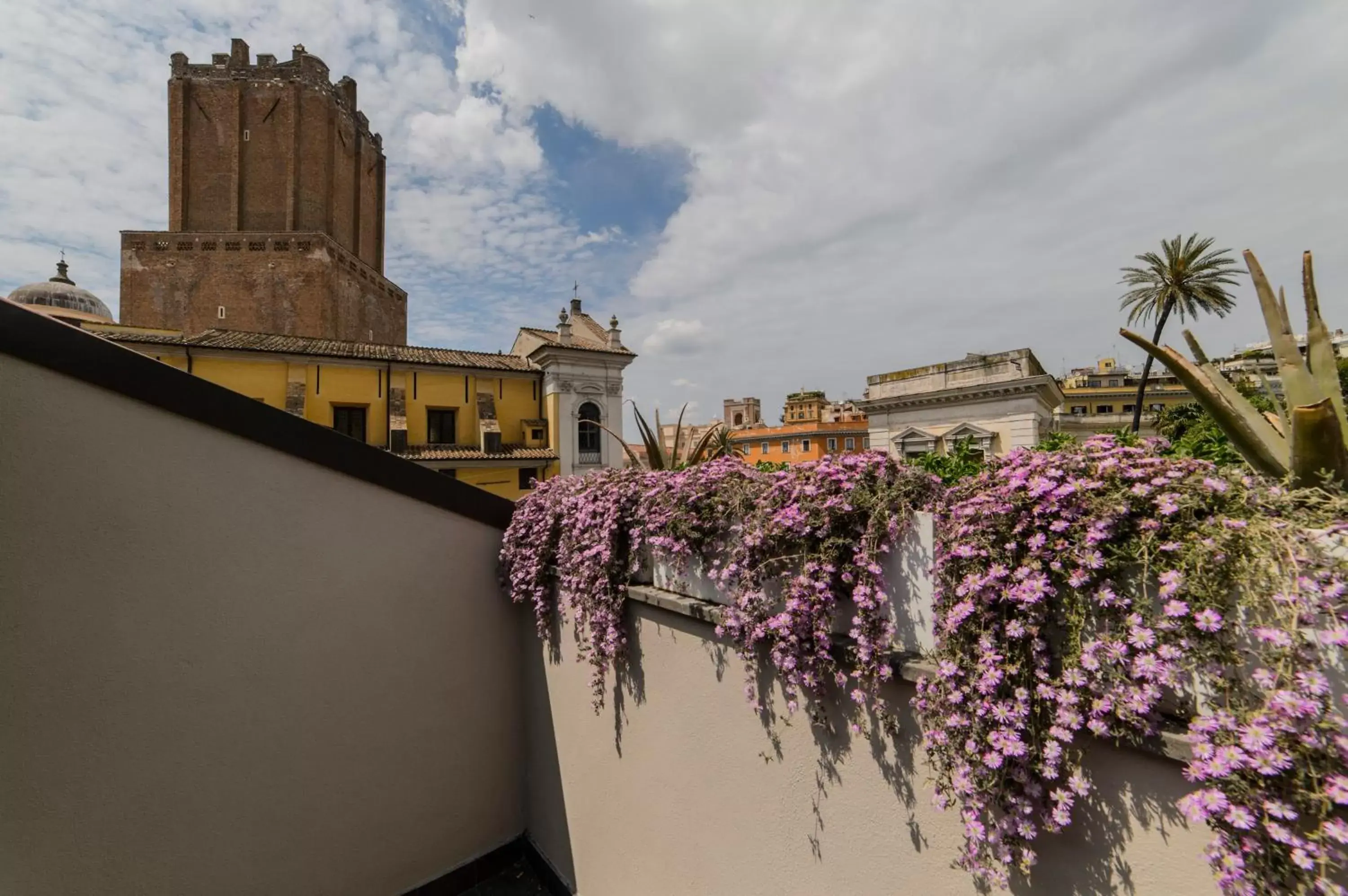Balcony/Terrace in Roma Luxus Hotel