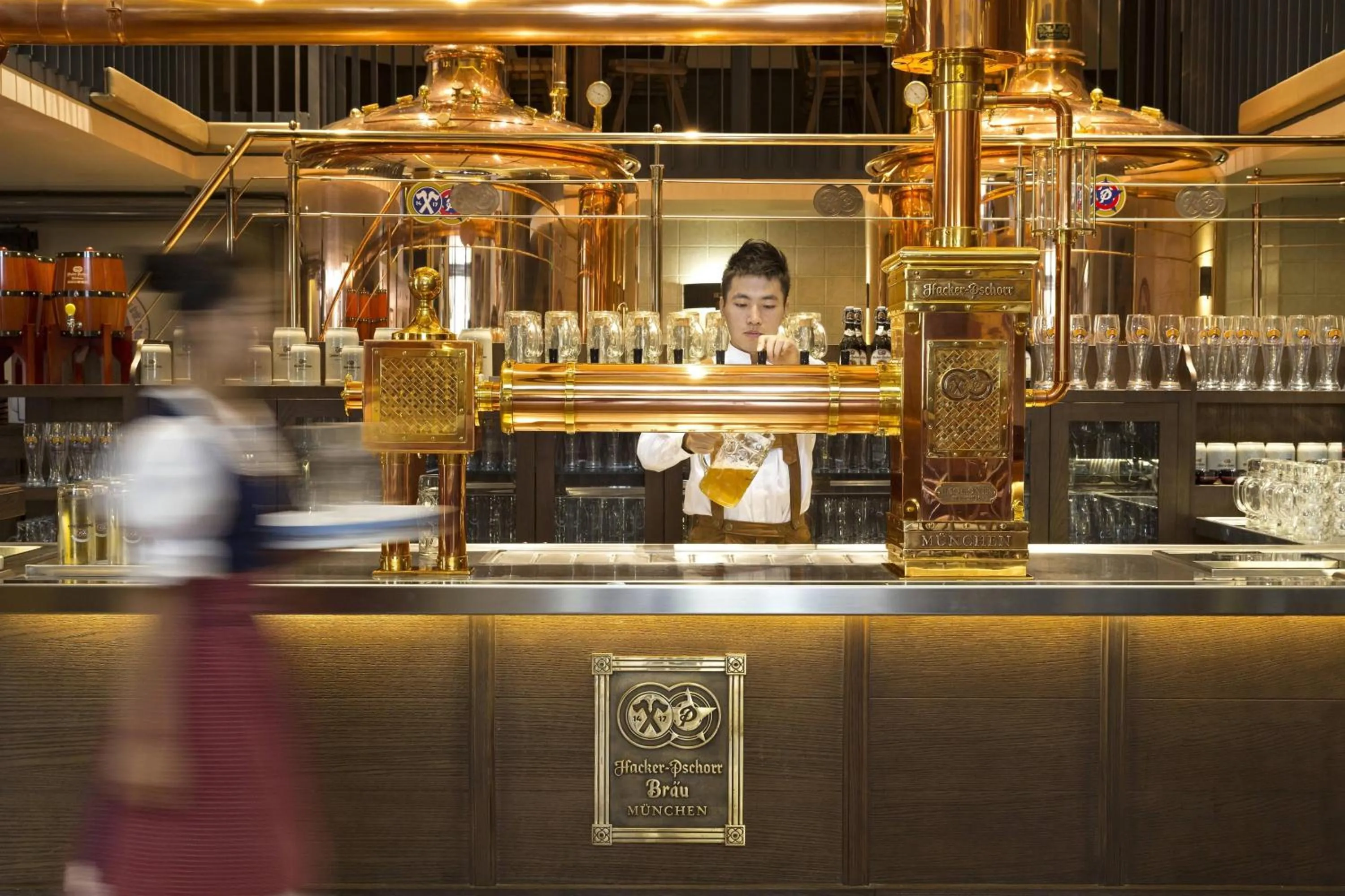 Restaurant/places to eat in The Fairway Place, Xi'an - Marriott Executive Apartments