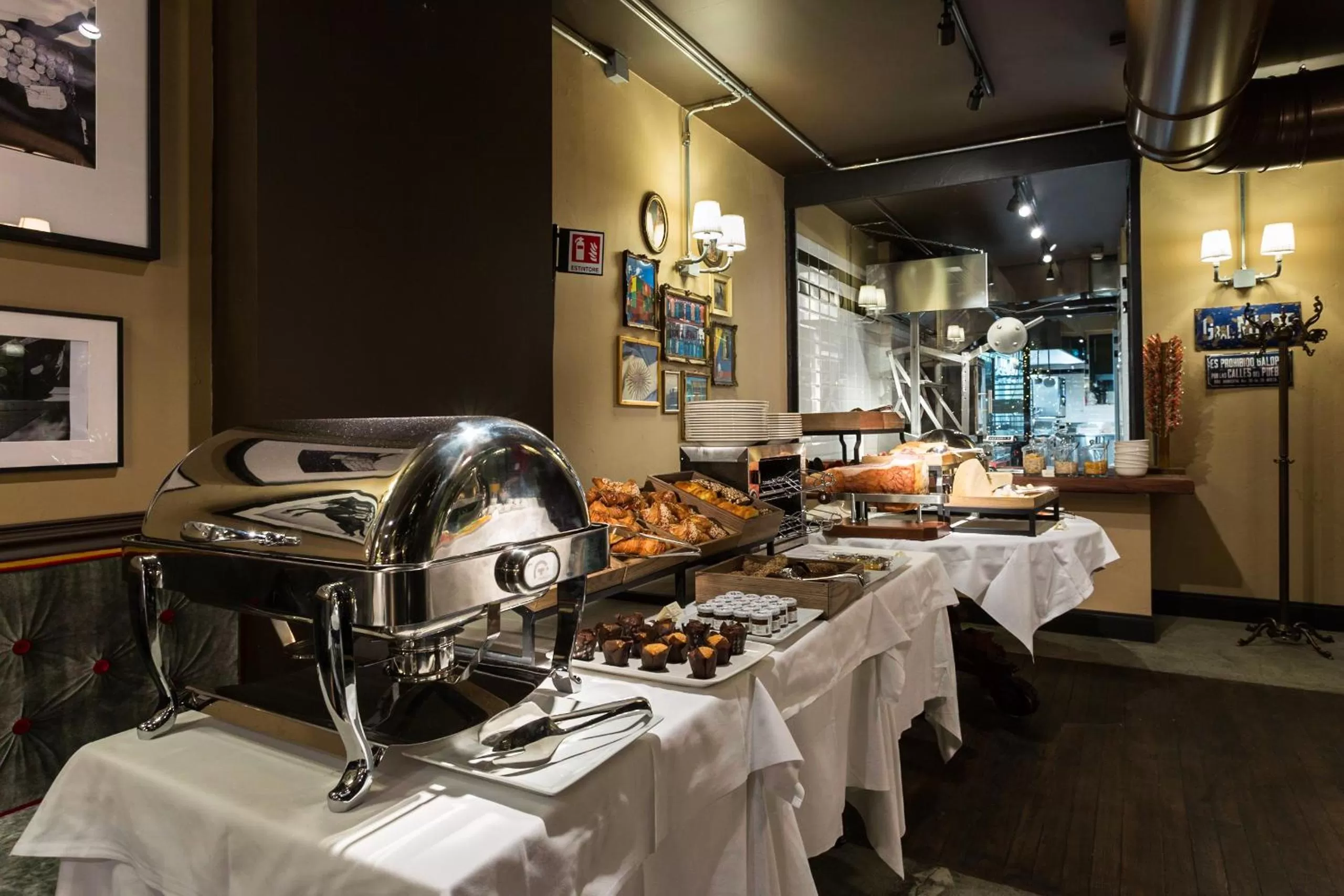 Breakfast in Speronari Suites