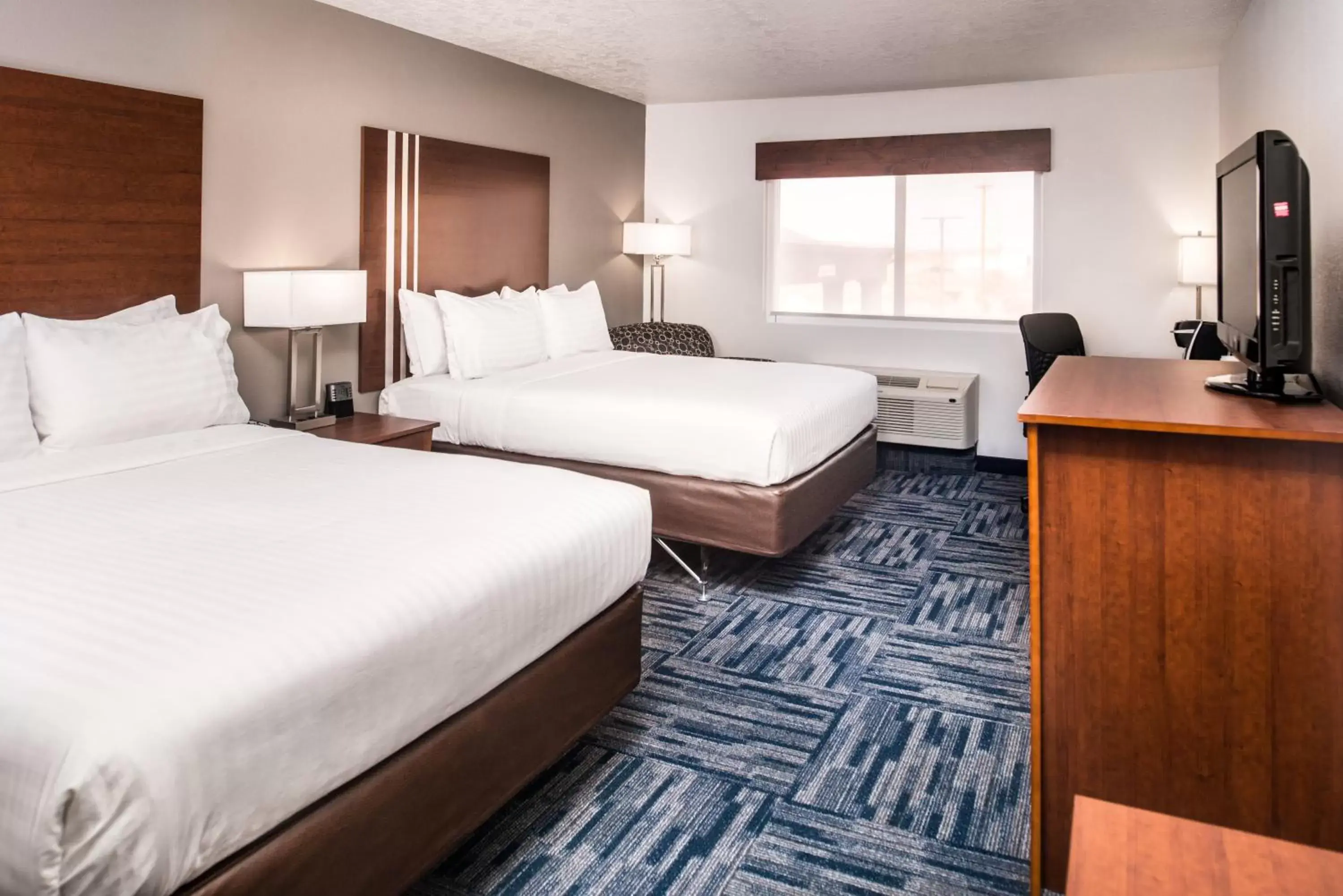 Photo of the whole room, Bed in Holiday Inn Express & Suites Alamogordo Highway 54/70, an IHG Hotel
