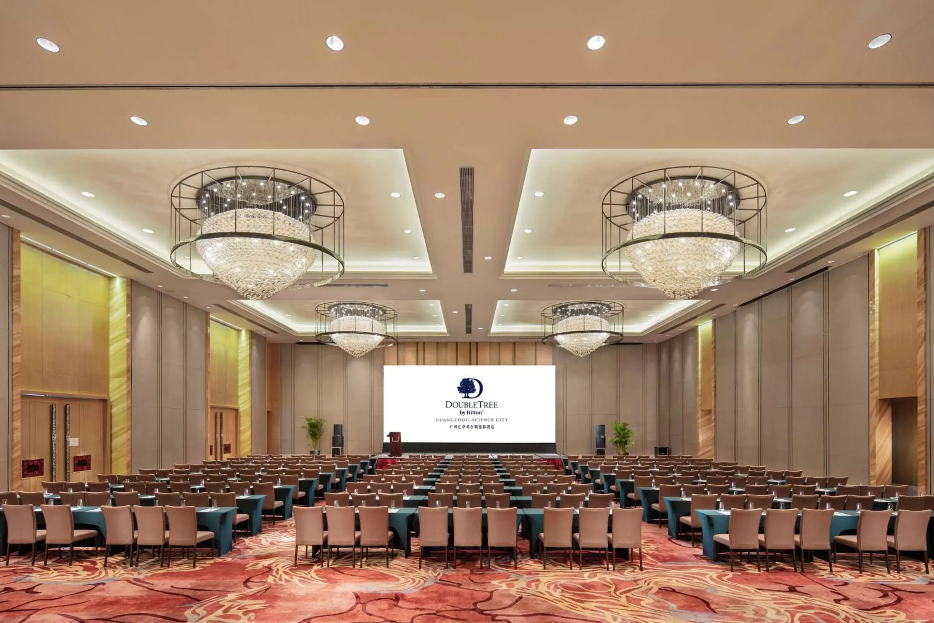 Meeting/conference room in DoubleTree by Hilton Hotel Guangzhou - Science City