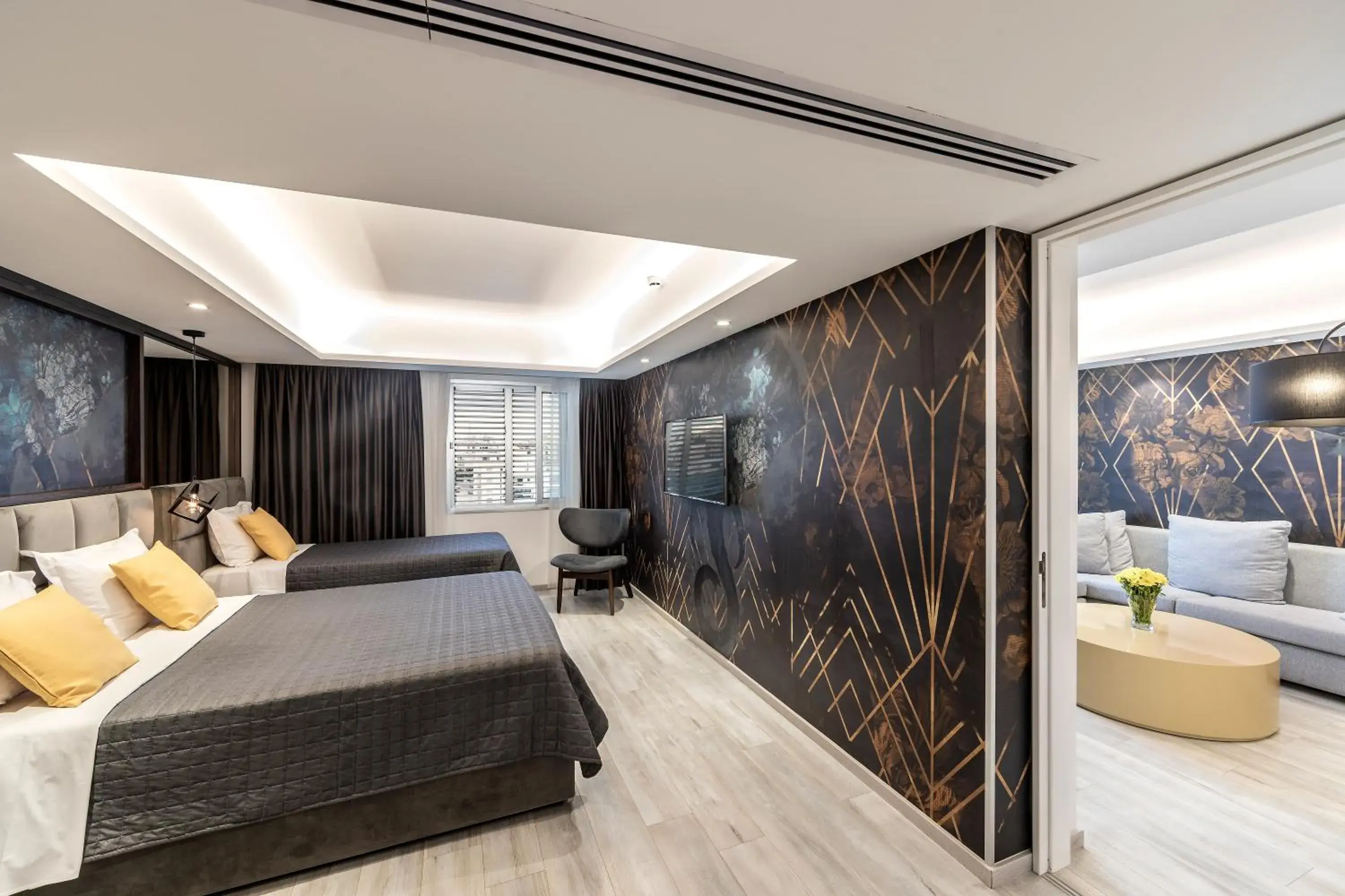 Executive Triple Suite in Almond Business Hotel Executive Triple Suite in Almond Business Hotel