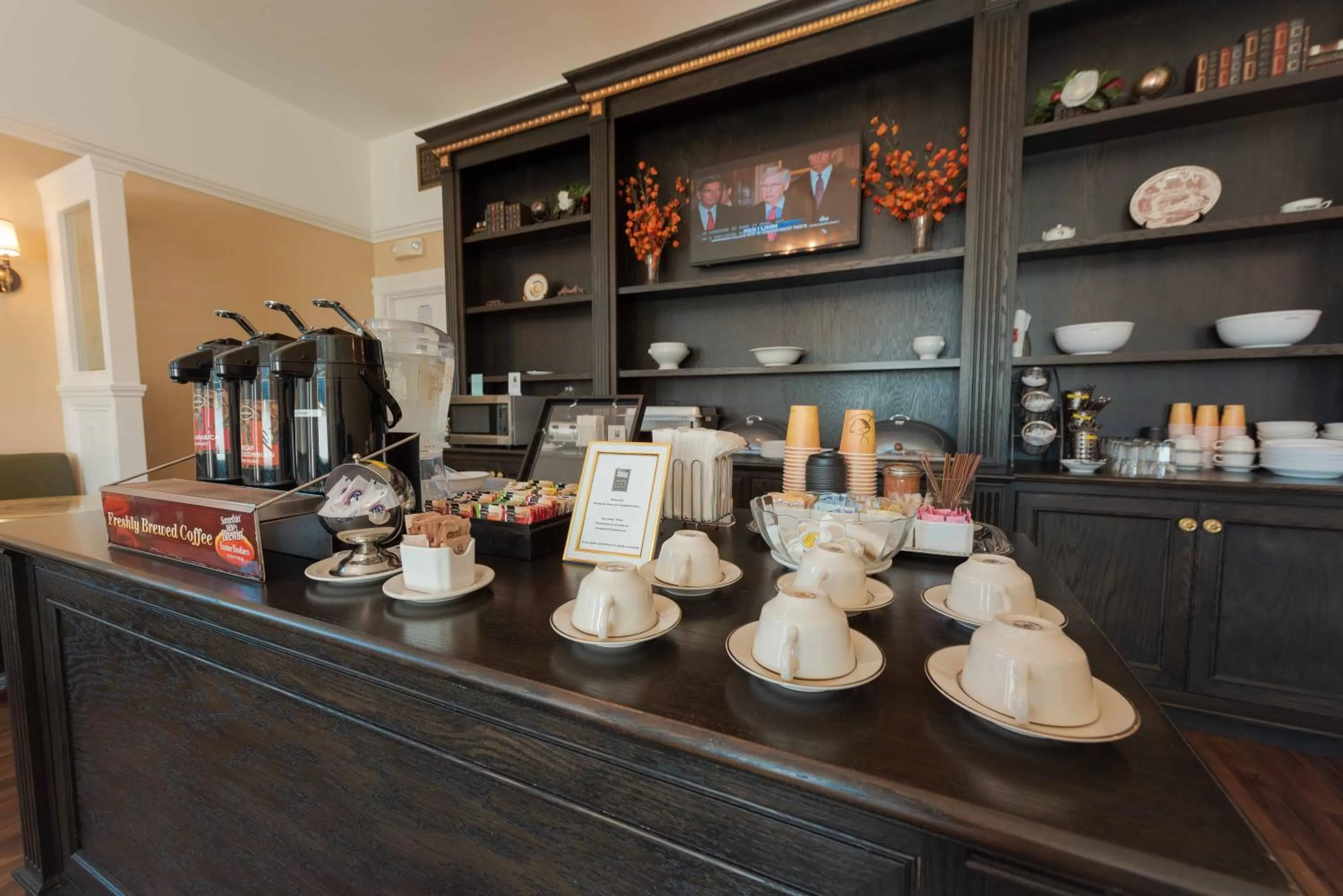 Continental breakfast in Stanyan Park Hotel