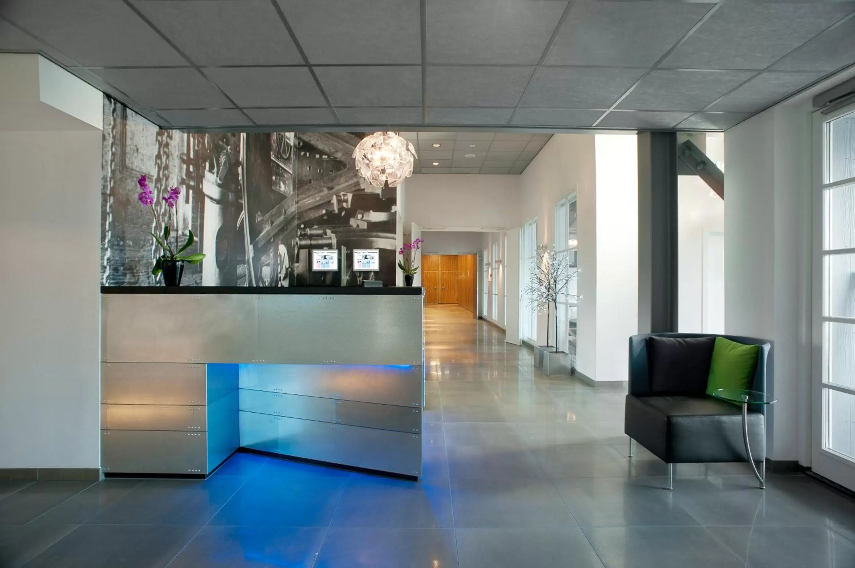 Business facilities, Lobby/Reception in Inntel Hotels Amsterdam Zaandam